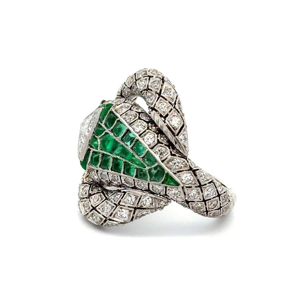 Art Deco 1.01 Carat Trillion Diamond GIA Emerald Platinum Snake Serpent Statement Ring For Sale