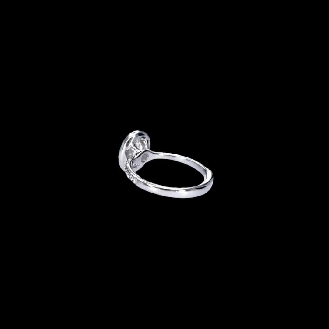 Women's or Men's 1.01 Carat White Diamond Ring SI2 Clarity IGI Certified For Sale