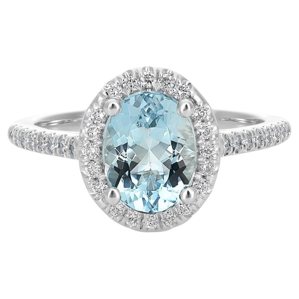 Natural Blue Aquamarine Gemstone 1.01 cts in 14K White Gold Ring with Diamonds