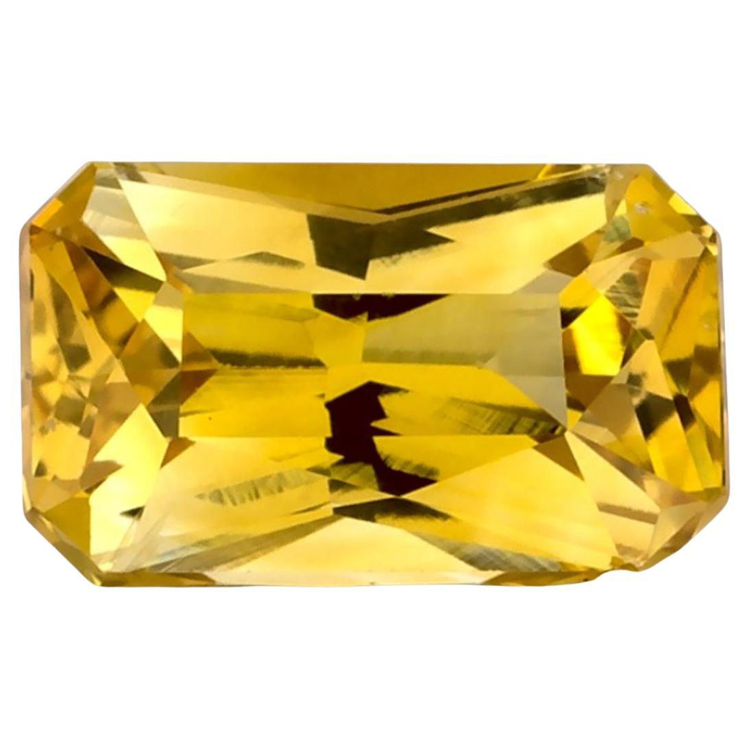 1.01 carati di zaffiro giallo ottagonale sciolto