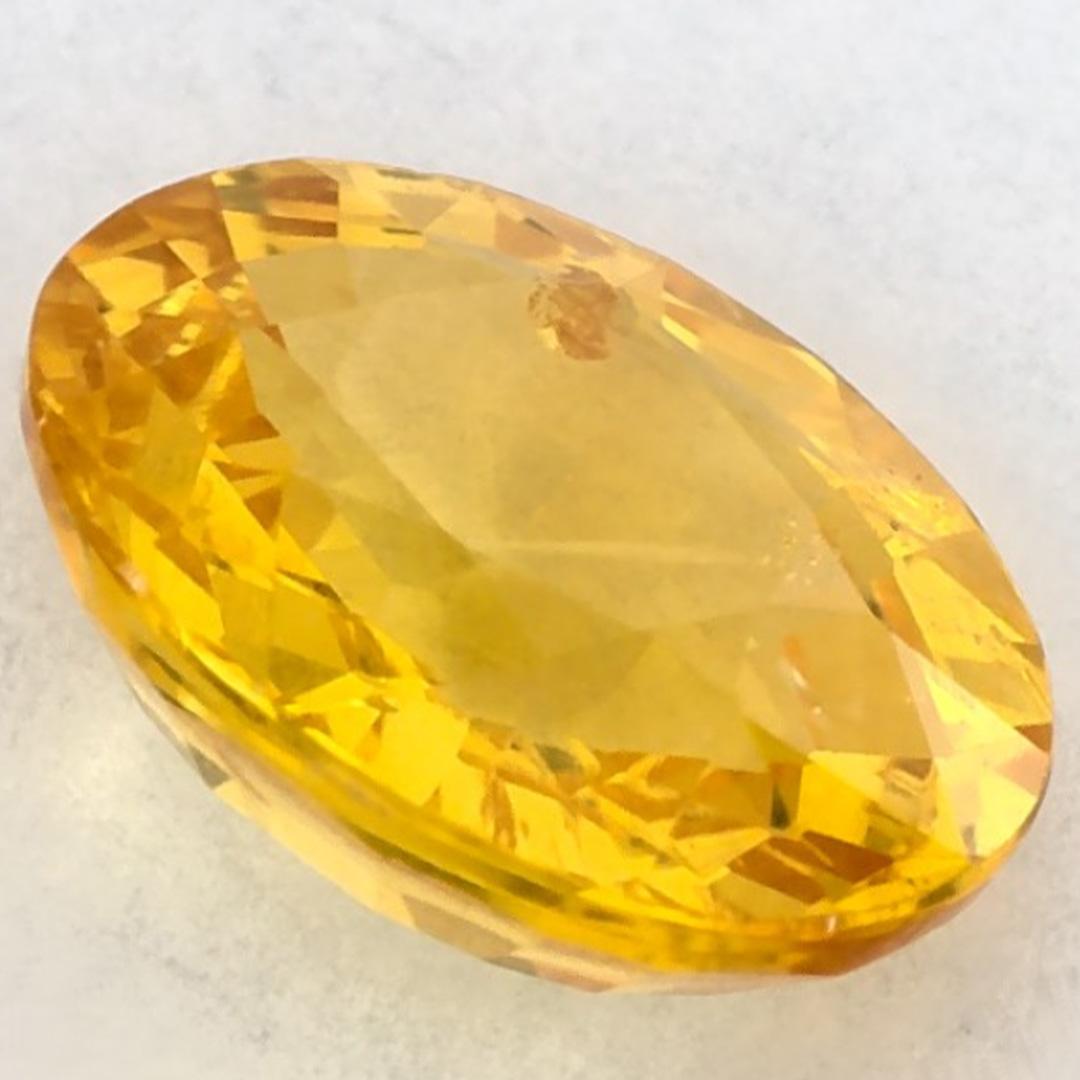 Gema suelta de zafiro amarillo oval de 1.01 qt en venta 1