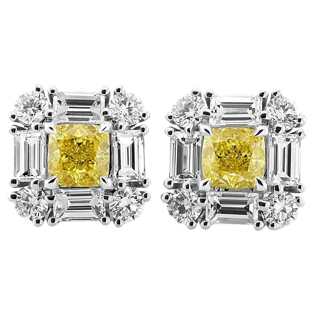Orecchini a cerchio con diamante giallo intenso di 1,01 carati certificati GIA di CS in vendita