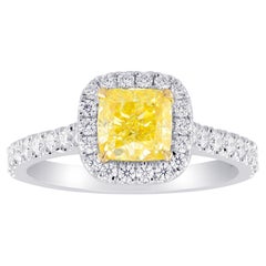 Anello aureolato con diamante a cuscino giallo intenso da 1,01 carati certificato GIA