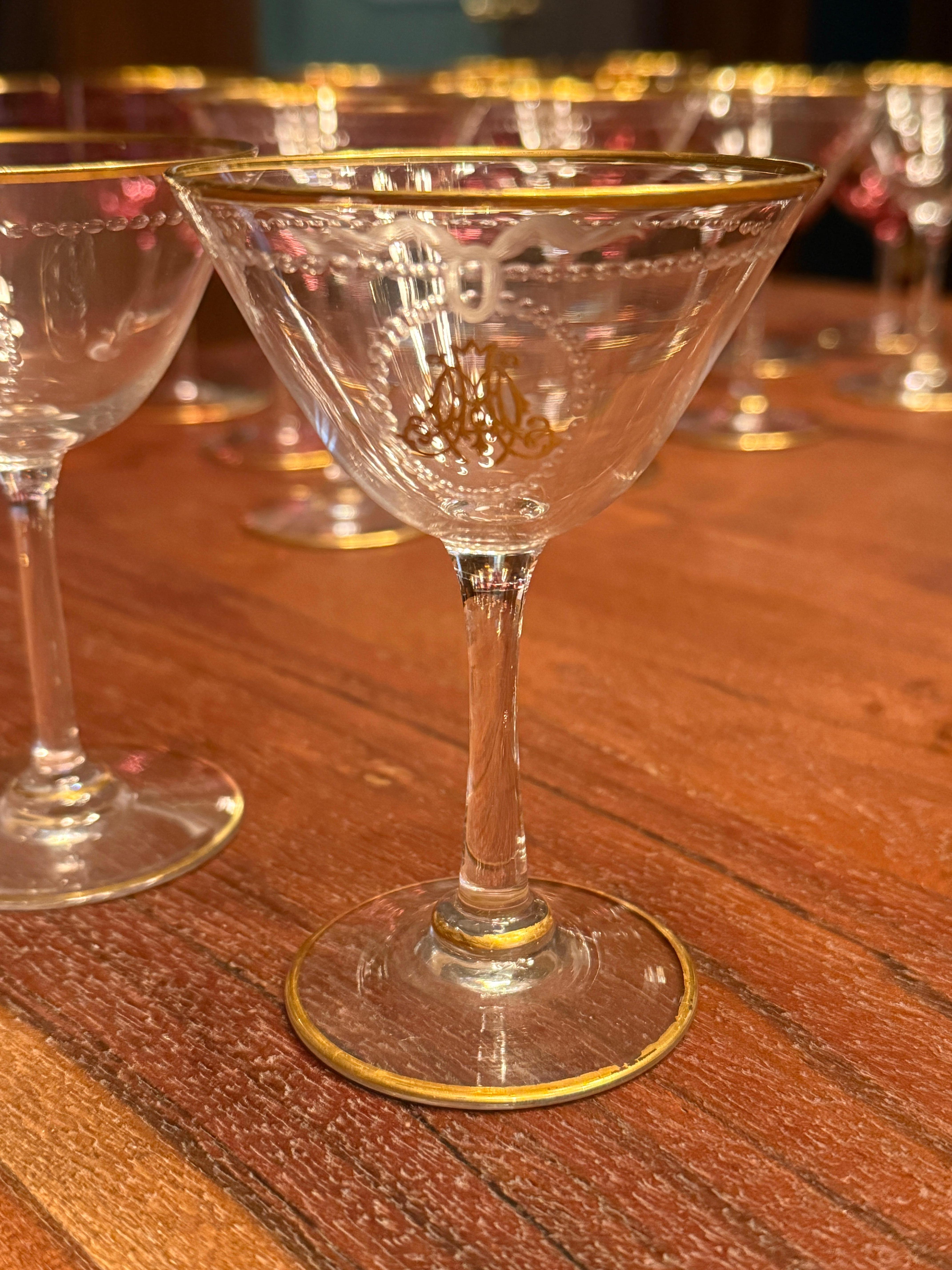 101 pièces, service à verre Belle Époque en vermeil monogrammé, à la manière de Baccarat en vente 7