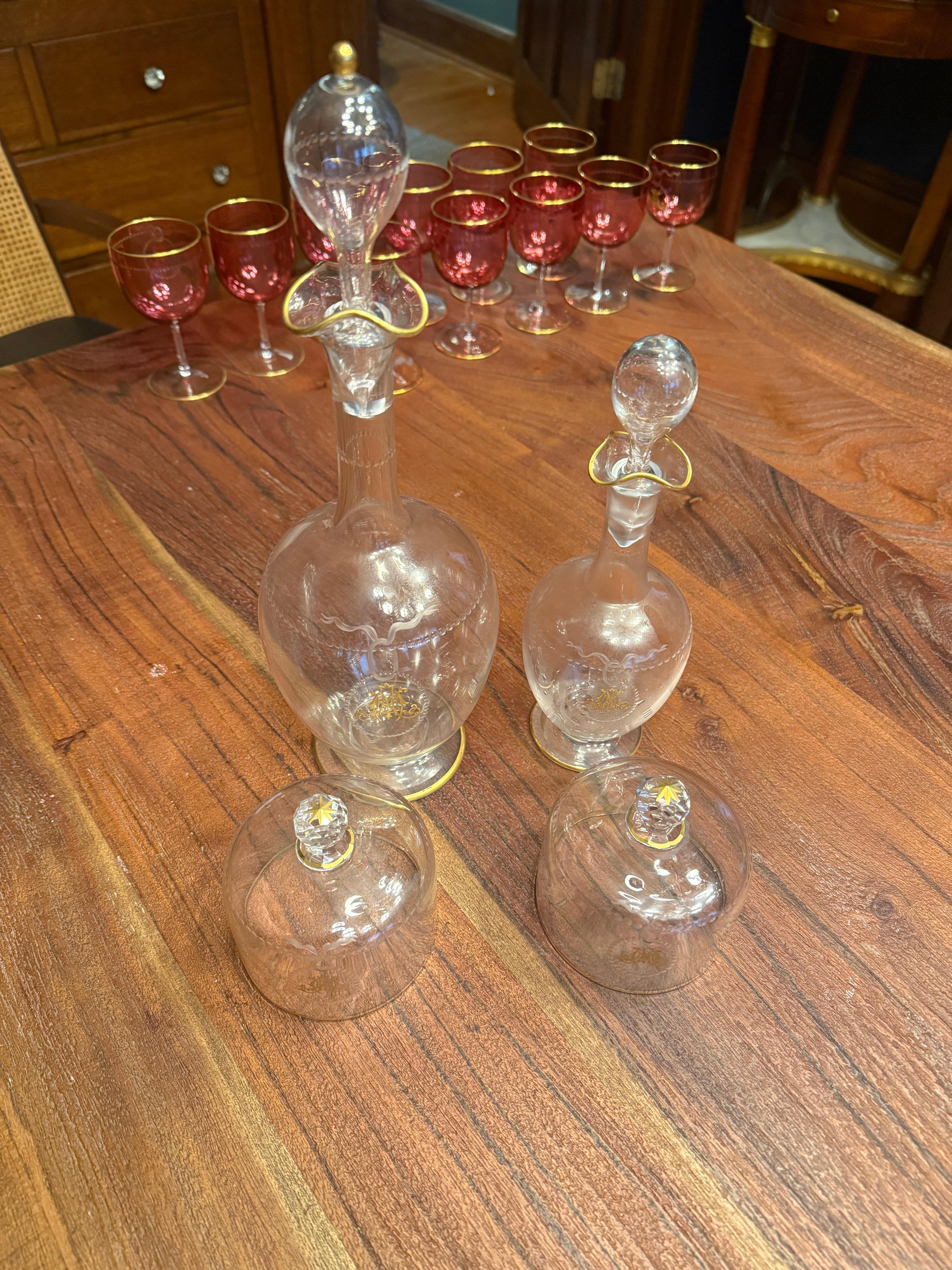 101 pièces, service à verre Belle Époque en vermeil monogrammé, à la manière de Baccarat en vente 8