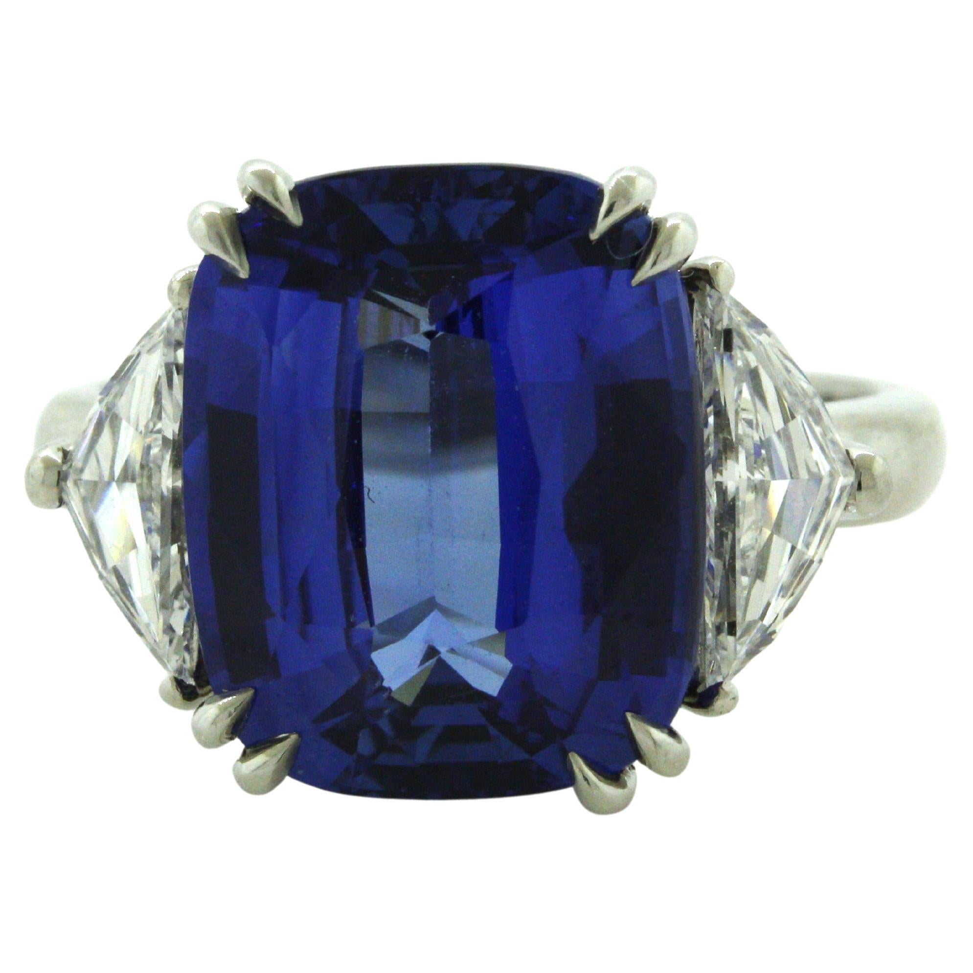 10.10 Carat Ceylon Sapphire Diamond 3-Stone Platinum Ring, GIA Certified For Sale