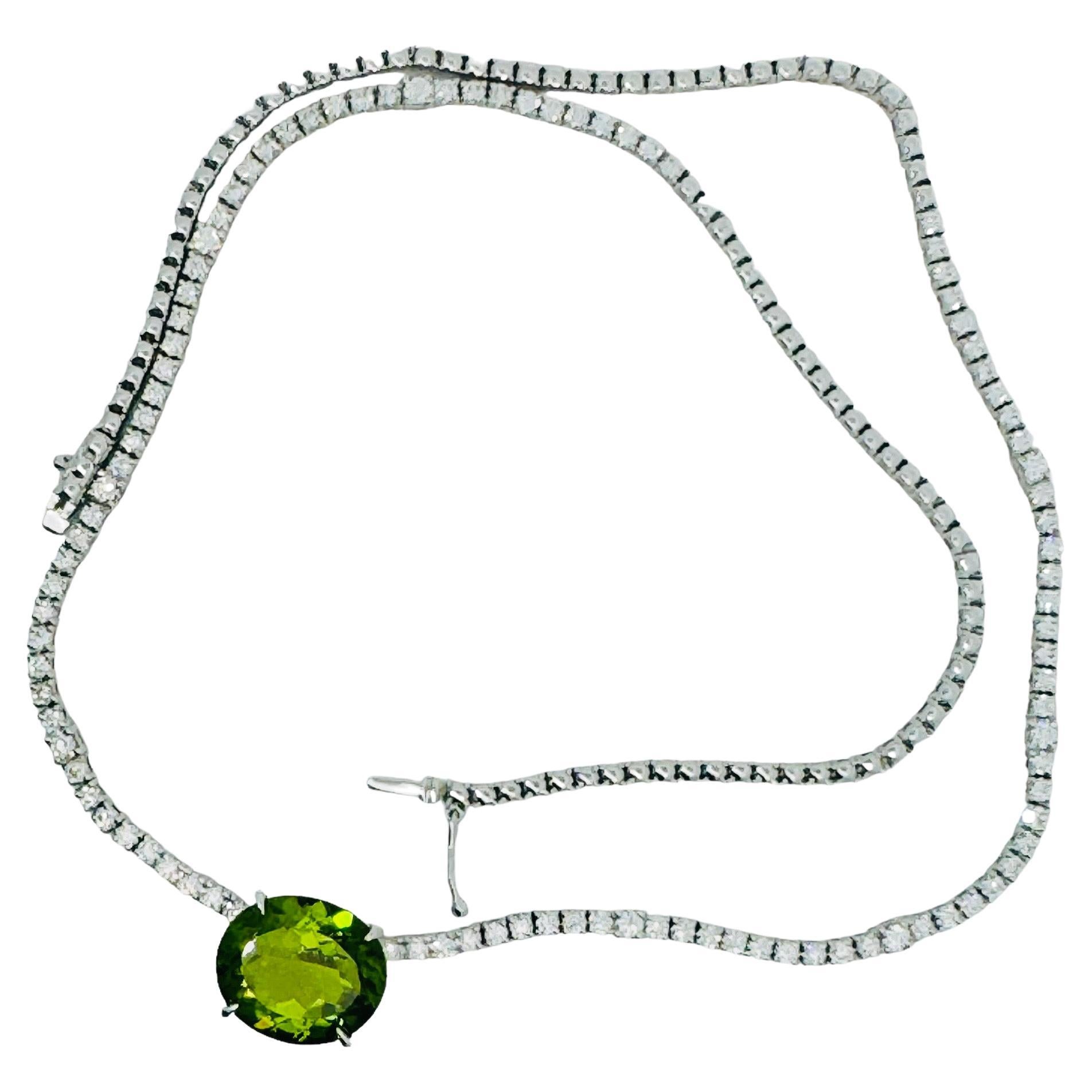Collar Tenis Peridoto y Diamantes 10,11 Quilates