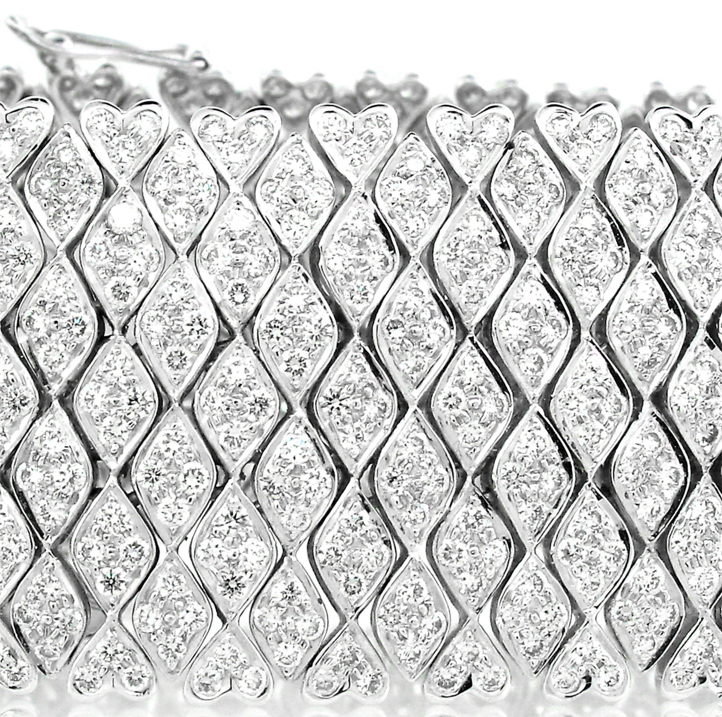 Moderne Bracelet à maillons en diamant de 10,11 cts en vente