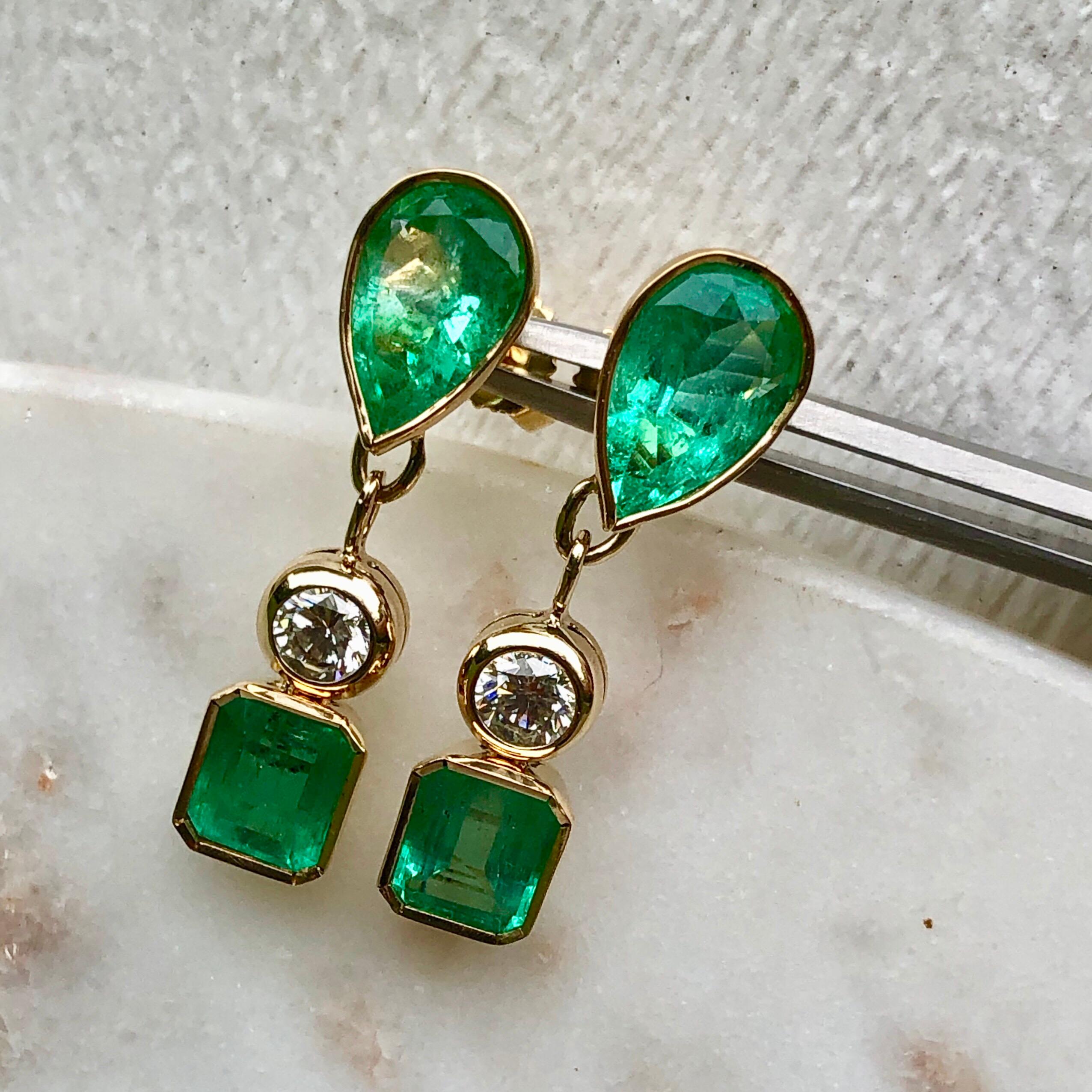 Women's 10.12 Carat Natural Colombian Emerald and Diamond Drop Earrings 18 Karat