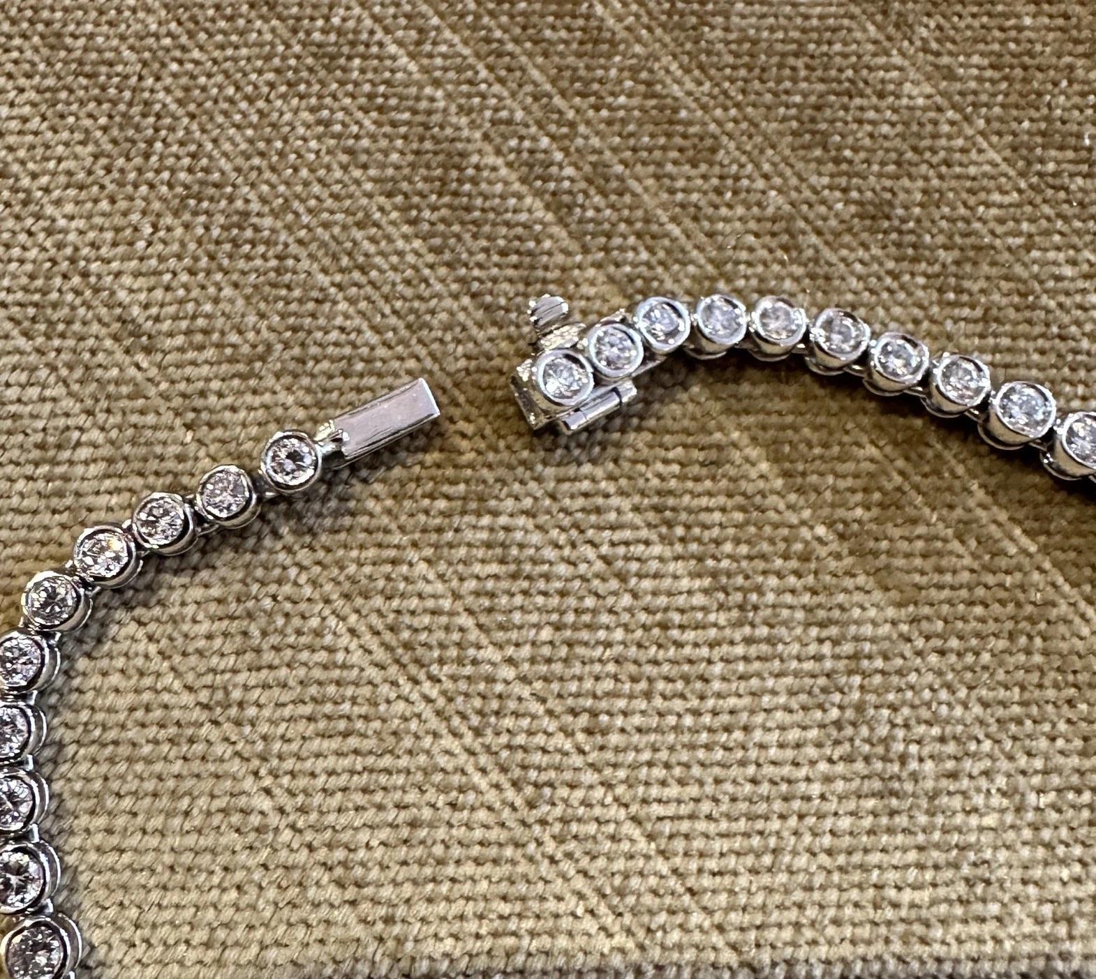 10.13 cttw Collar de Tenis Graduado de Diamantes Naturales en Platino 16.75