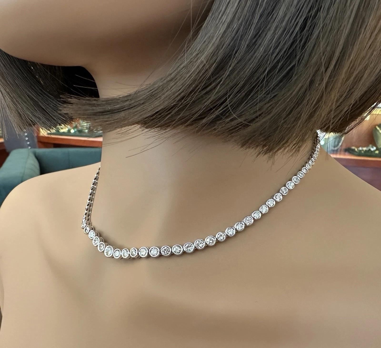 10.13 cttw Collar de Tenis Graduado de Diamantes Naturales en Platino 16.75
