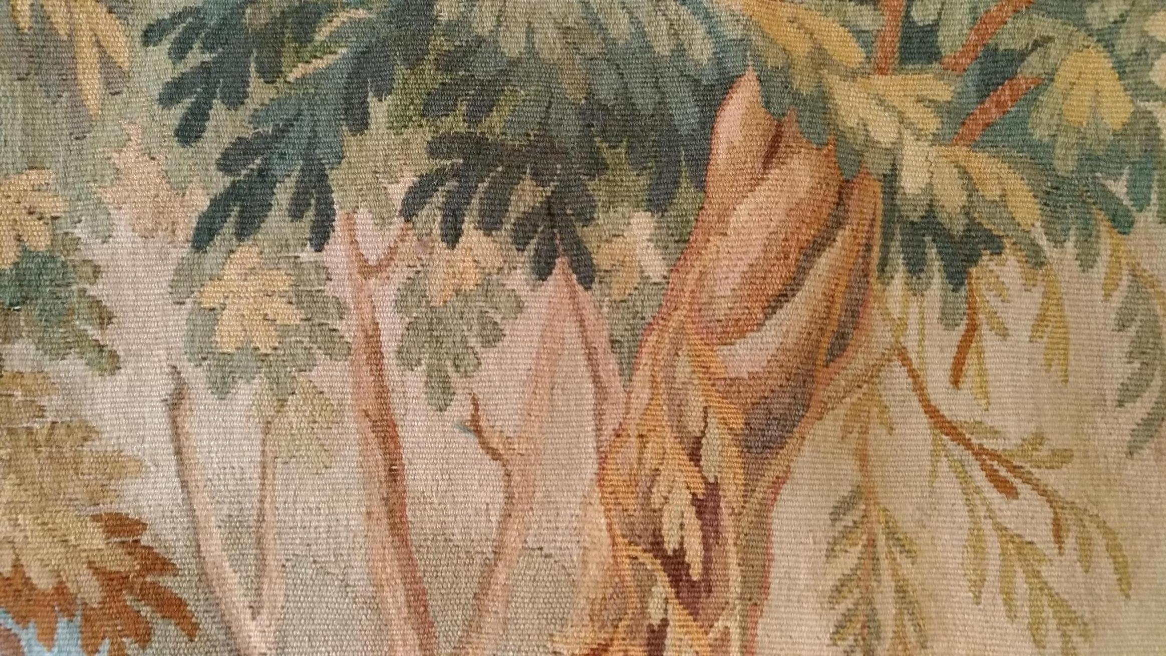 1013 - Luxueuse tapisserie d'Aubusson du 20e siècle au design romantique et raffiné en vente 4