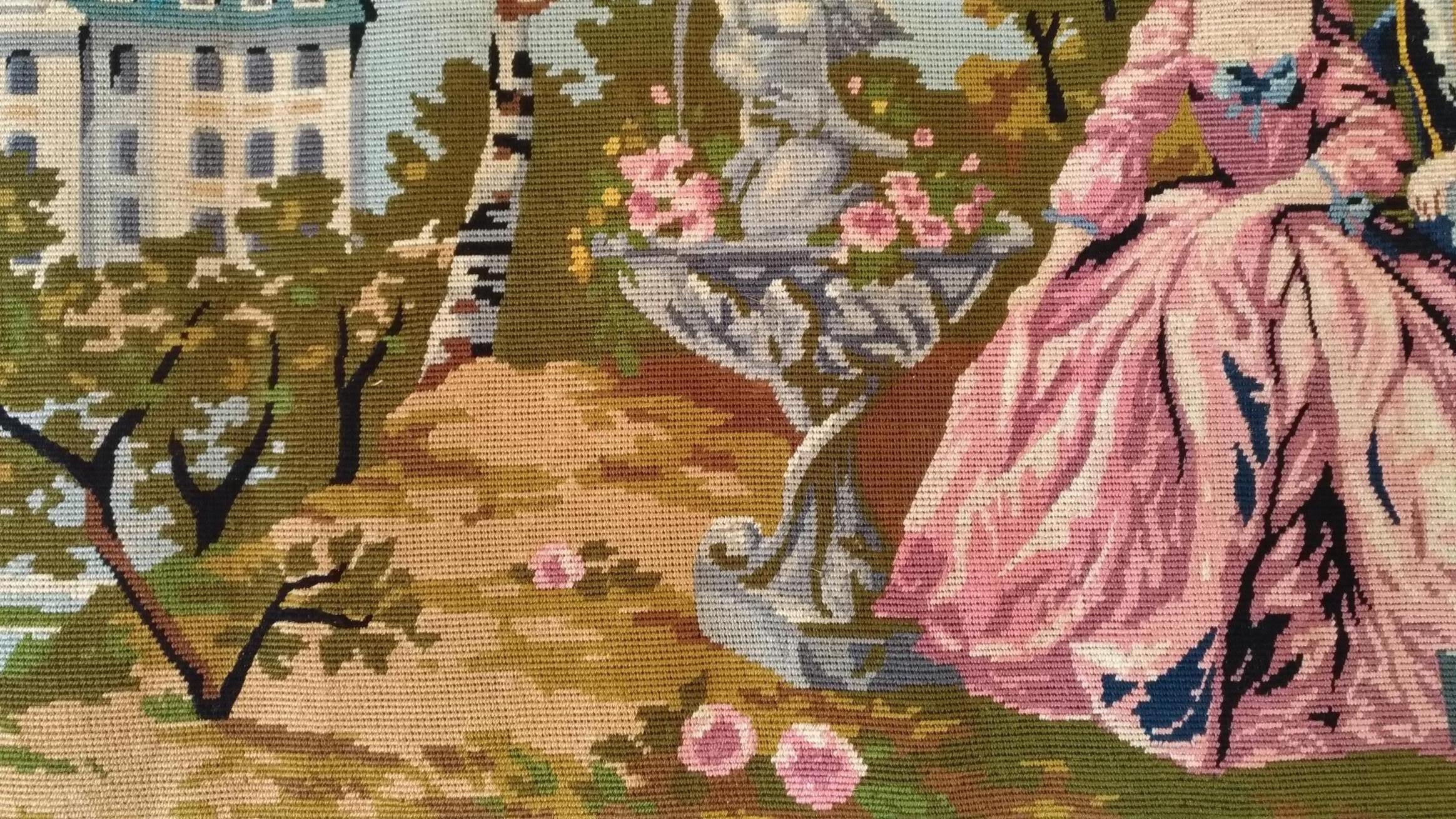 Wool 1014 - Beautiful French Antique Needlepoint Tapestry For Sale