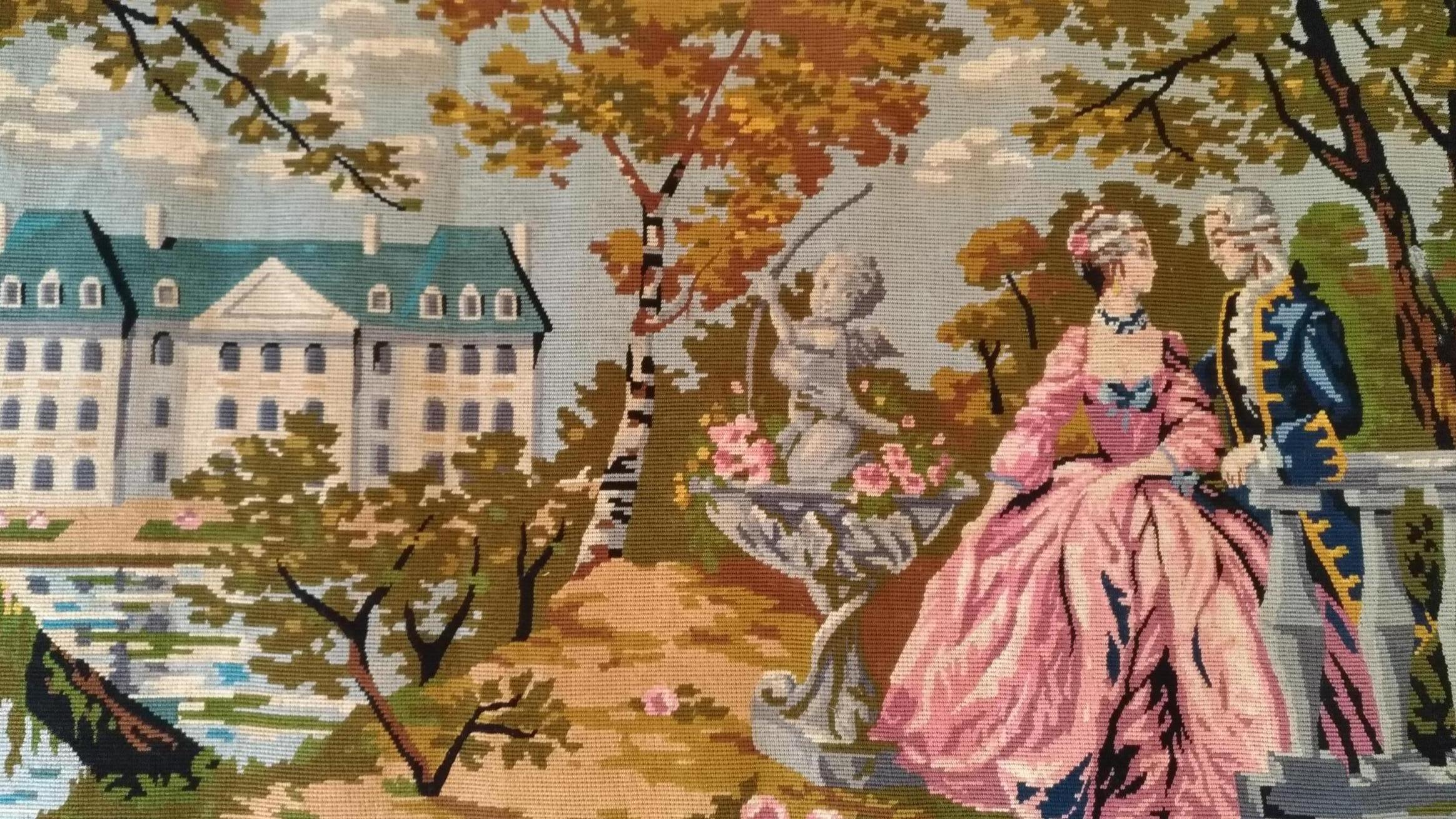 1014 - Beautiful French Antique Needlepoint Tapestry For Sale 1