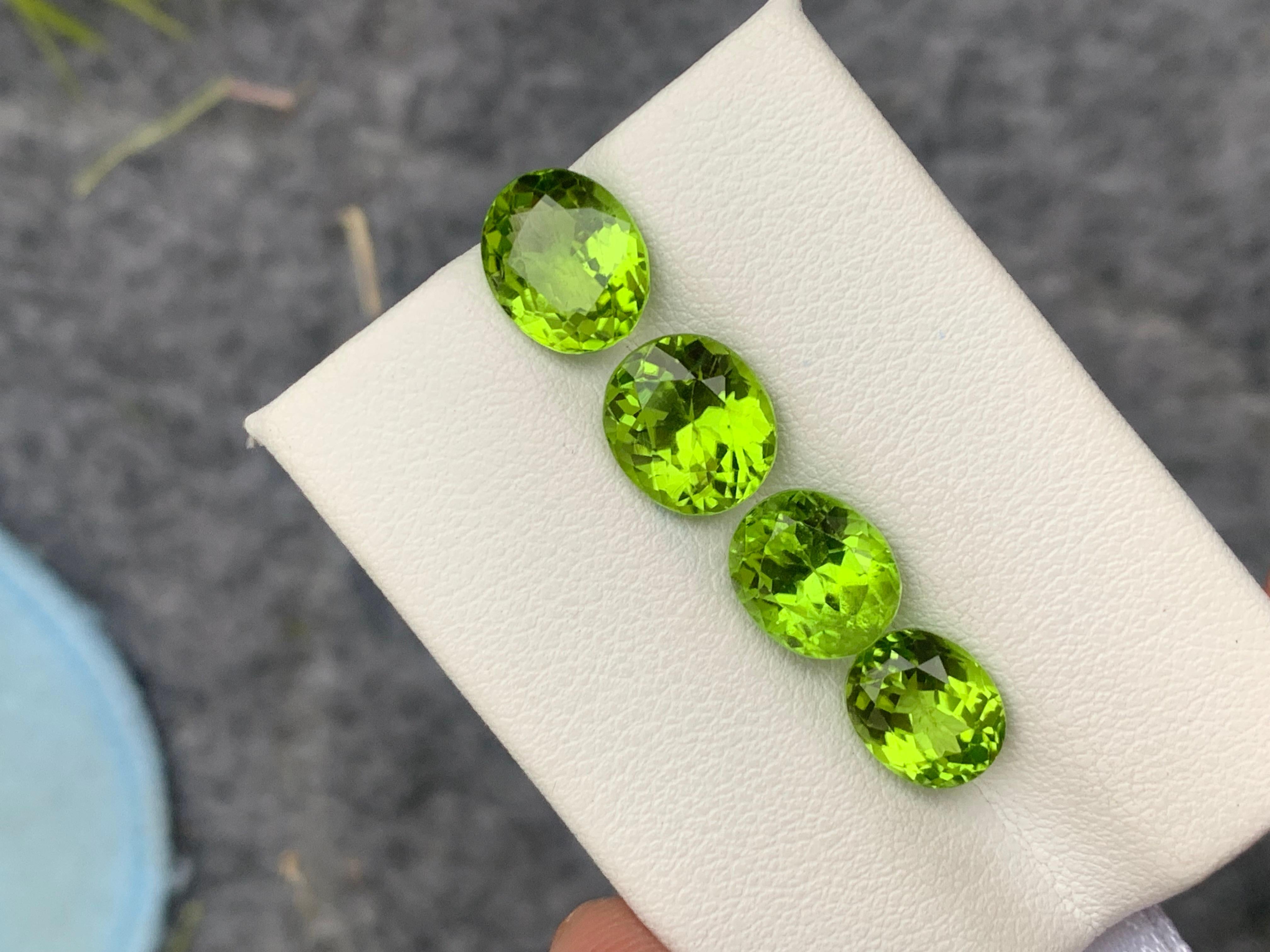 Gemstone Type : Peridot
Weight : 10.15 Carats
Size: 2.80, 2.80, 2.40, 2.10 Carats
Origin : Suppat Valley Pakistan
Clarity : Eye Clean
Certificate: On Demand
Color: Green
Treatment: Non
Shape: Cushion
It helps cure diseases related to lungs, breasts,