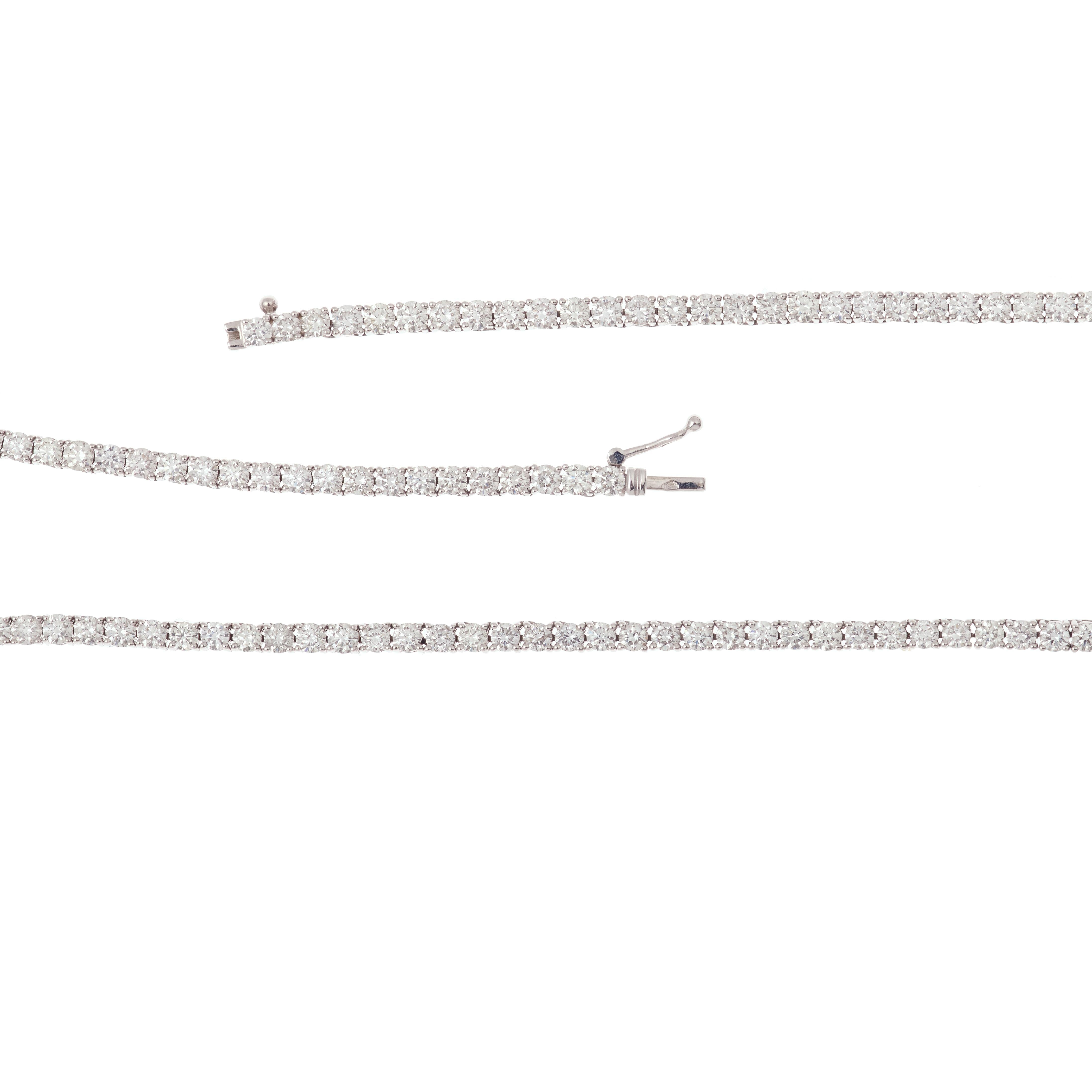 Contemporain Collier rivière en or blanc 18 carats et diamants 10,15 carats