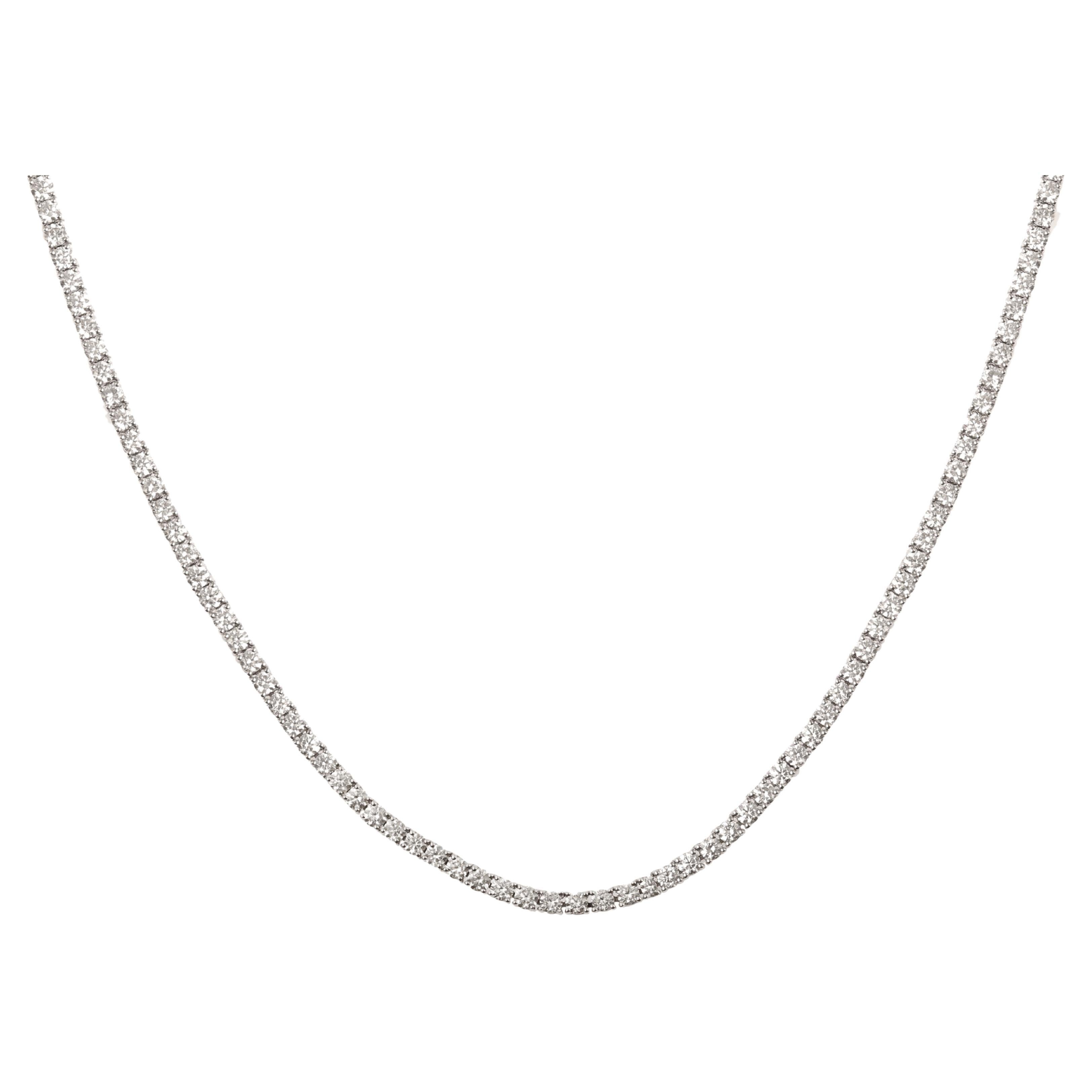 10.15 Carats Diamonds 18 Carats White Gold River Necklace For Sale