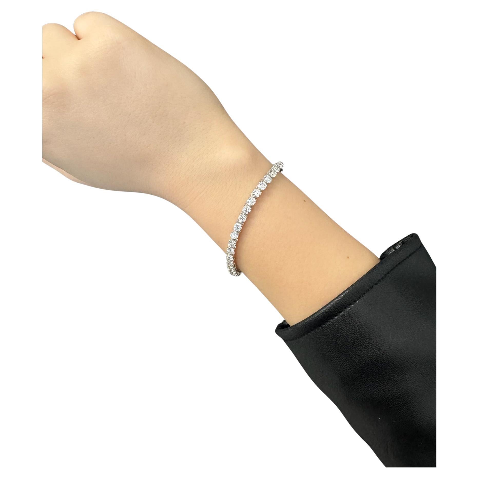 10,15CT 3 Zacken natürliches Diamant-Tennisarmband aus 14K Weißgold im Angebot