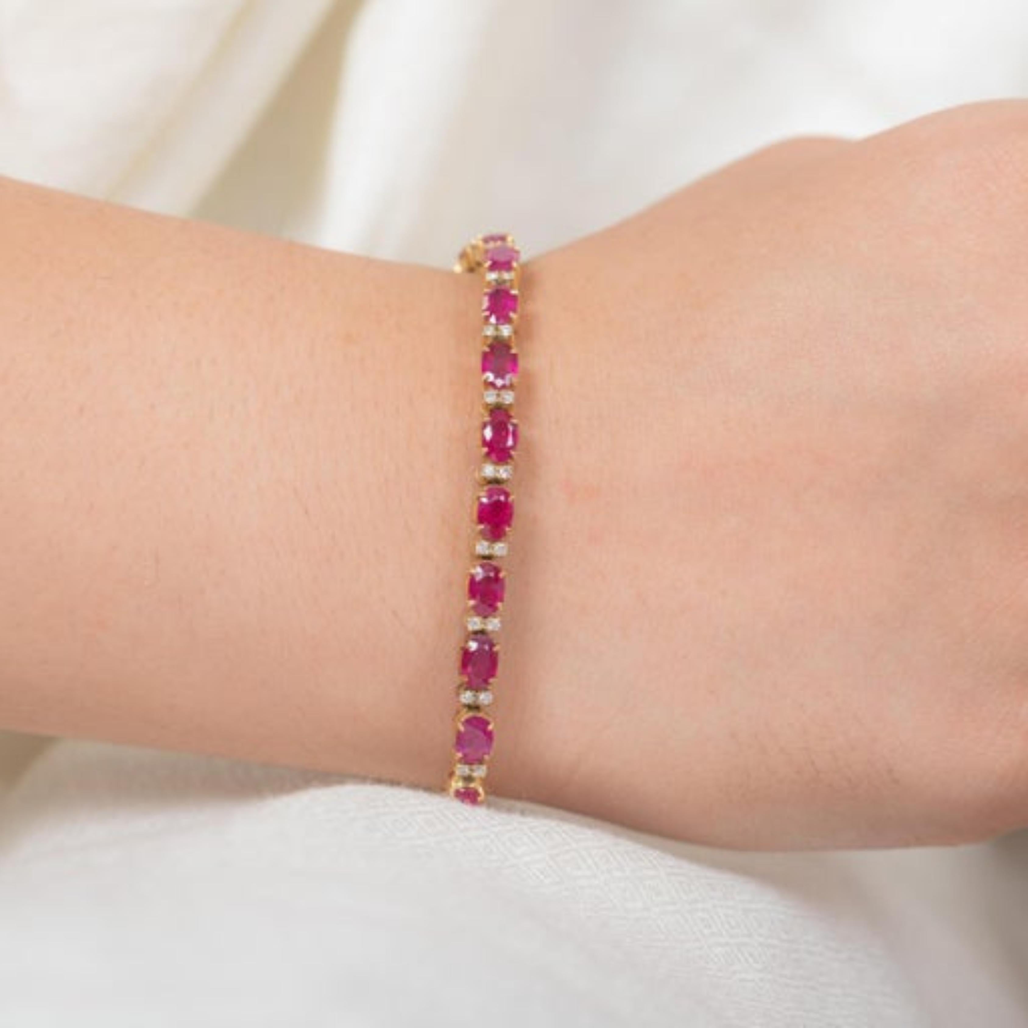10.16 Carat Natural Pink Sapphire and Diamond Tennis Bracelet in 14K Yellow Gold For Sale 9