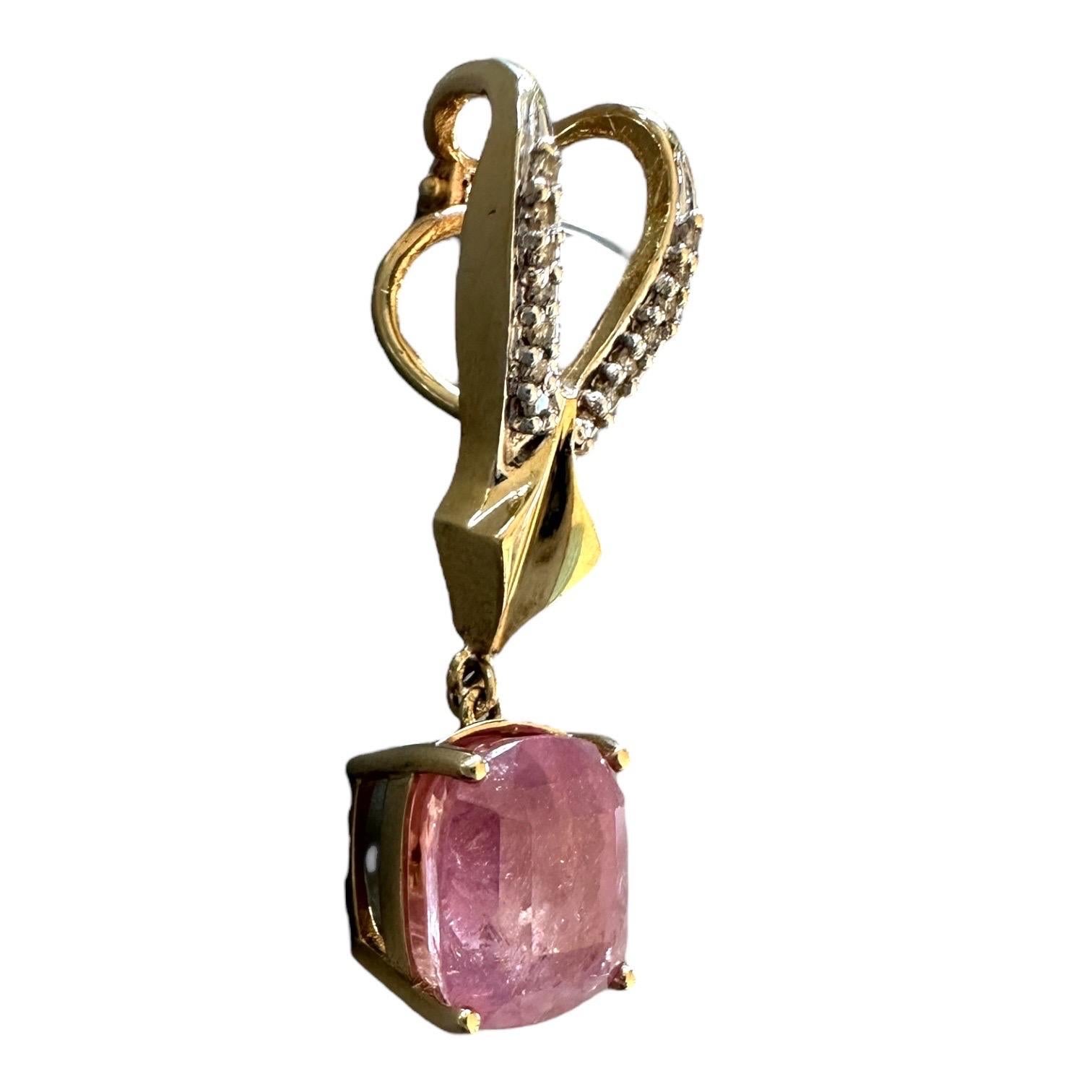 Ciondolo a cuscino con zaffiro rosa da 10,16 carati e diamanti in vendita 4