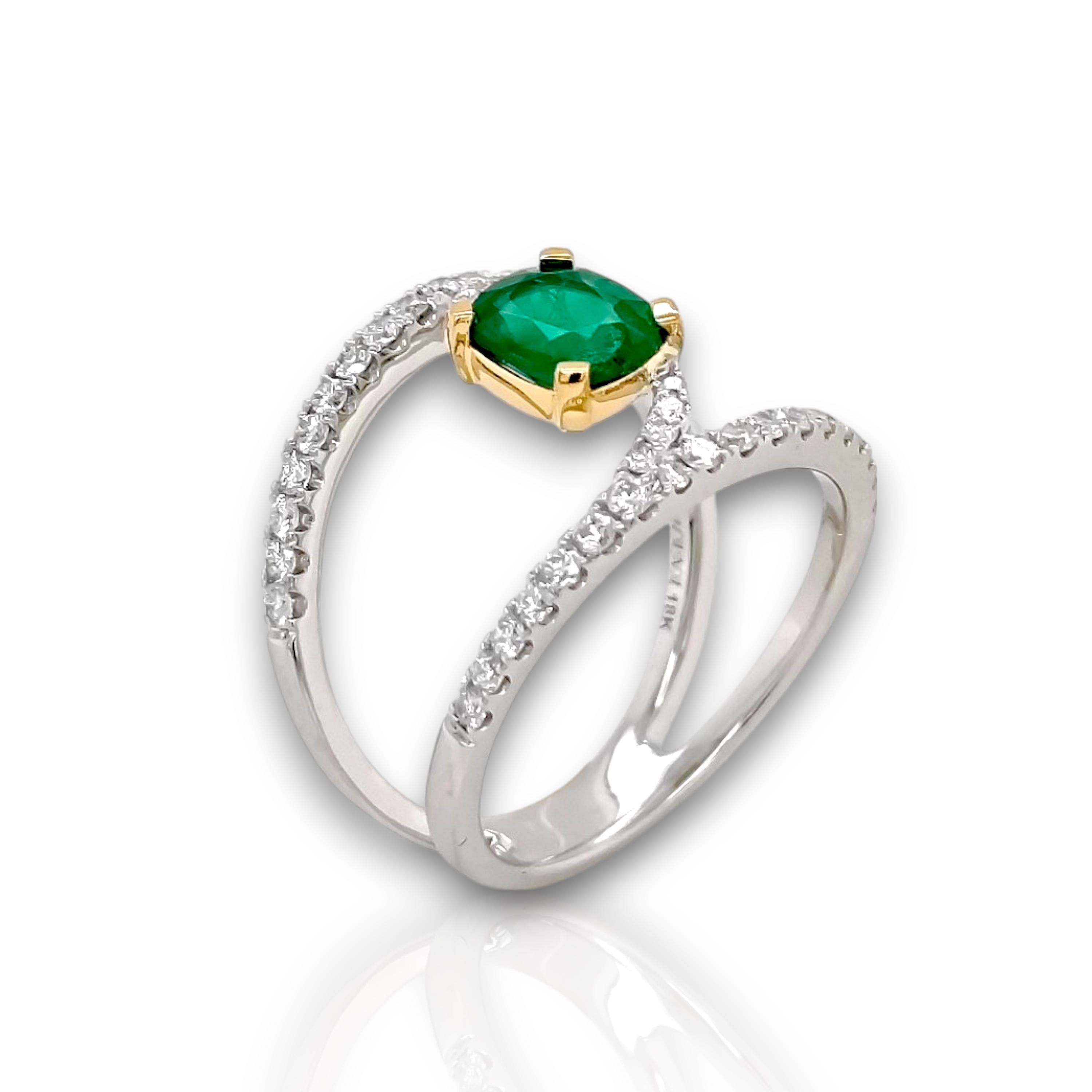 Anillo de oro blanco con diamante blanco esmeralda de 1,53 quilates Corte esmeralda en venta