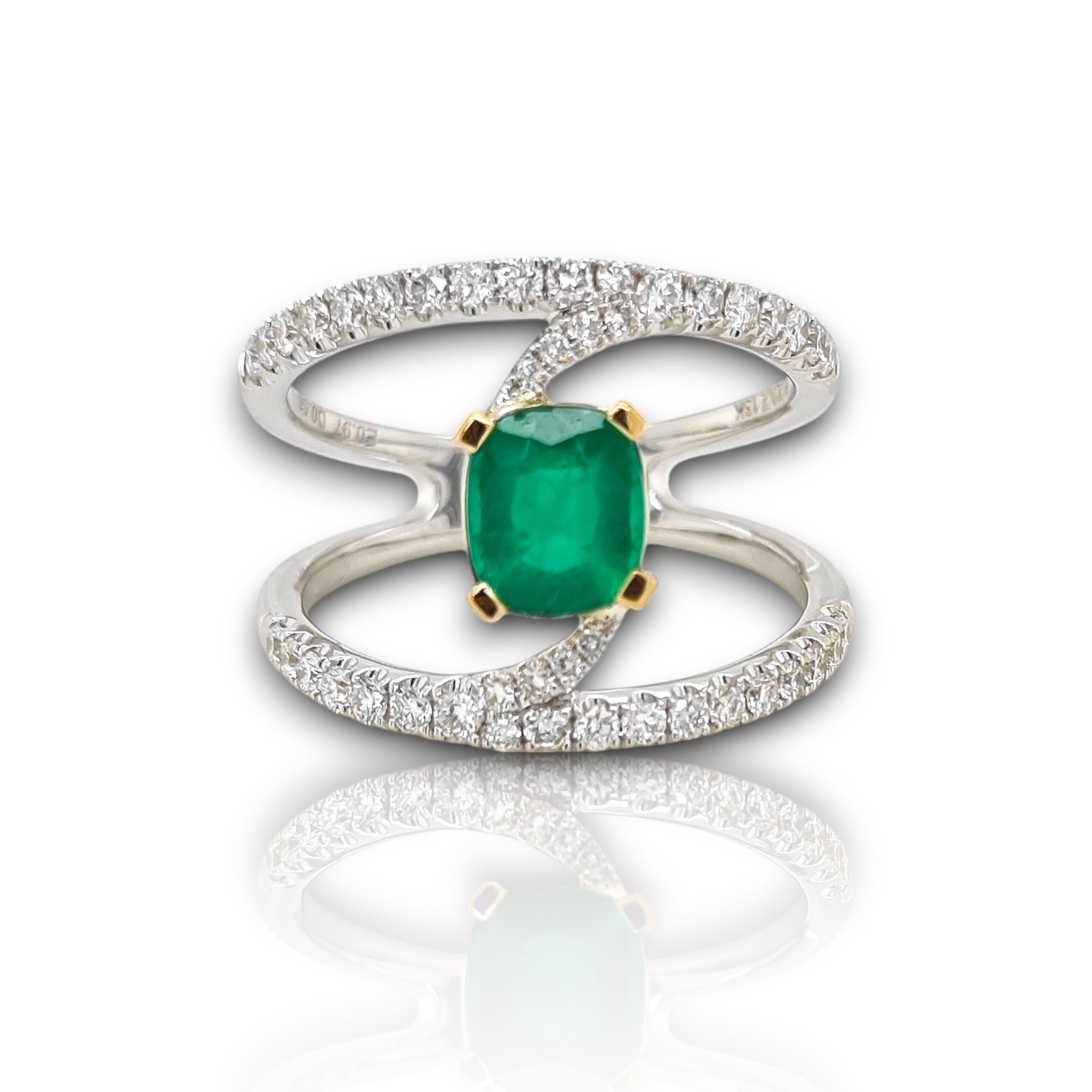Anillo de oro blanco con diamante blanco esmeralda de 1,53 quilates en Nuevo estado para la venta en New York, NY