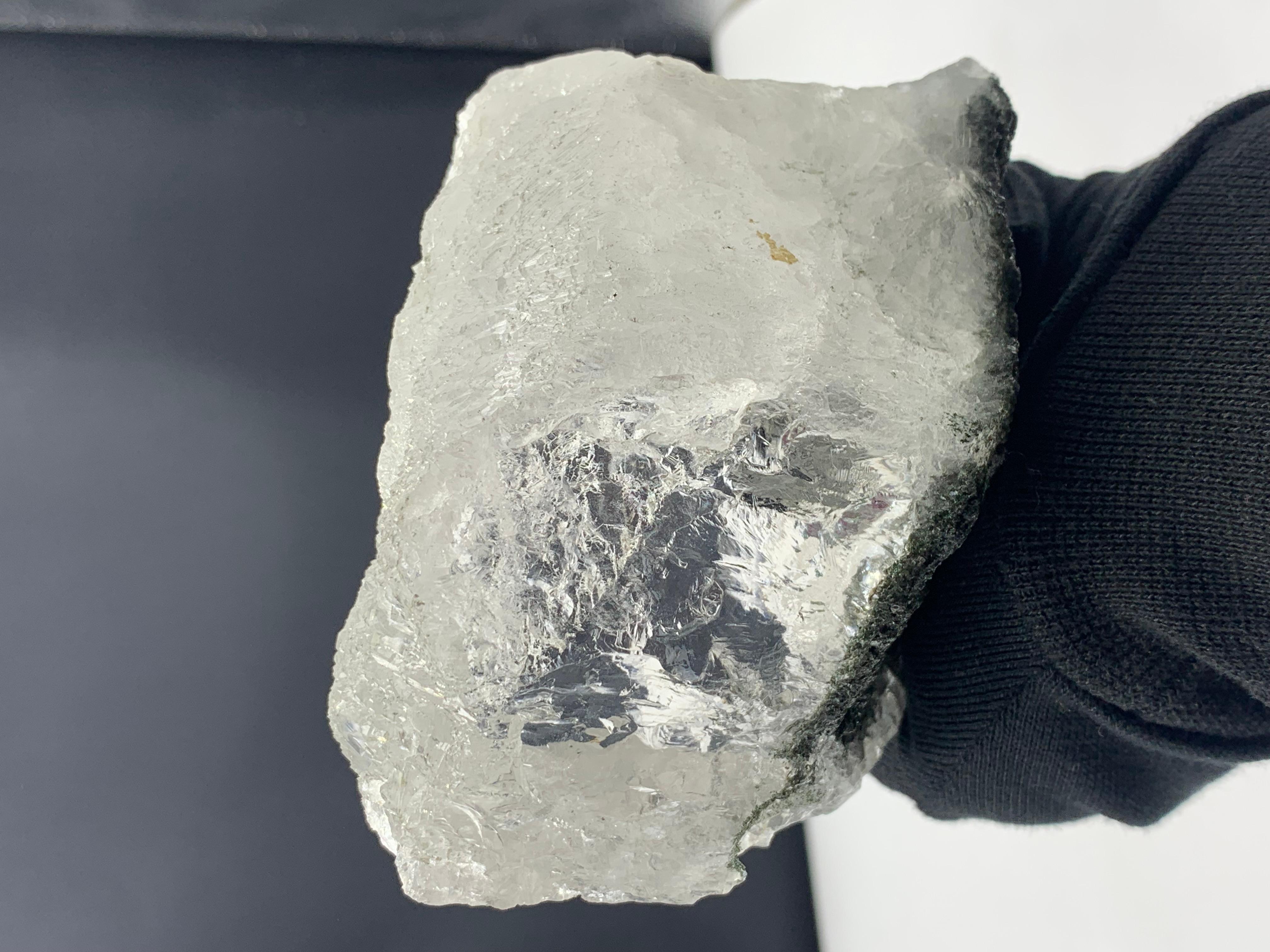1017.03 Gram Gigantic Quartz Crystal From Skardu, Pakistan 

Weight: 1017.03 Gram 
Dimension: 9.9 x 10.2 x 6.9 Cm 
Origin : Skardu, Pakistan 

Quartz is our most common mineral. Quartz is made of the two most abundant chemical elements on Earth: