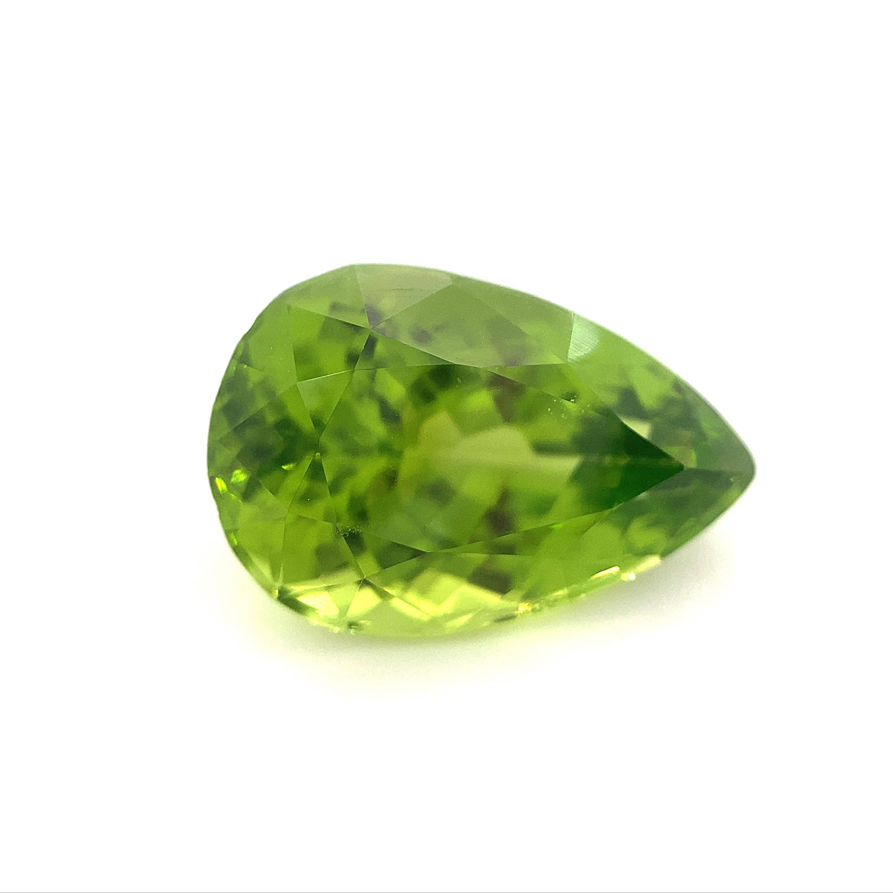 10.17ct Pear Peridot GIA Certified In New Condition For Sale In Toronto, Ontario