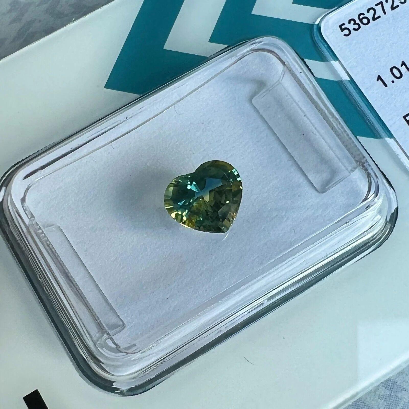 1.01ct Bi Color Blue Green Australian Sapphire No Heat Heart Cut IGI Certified For Sale 1