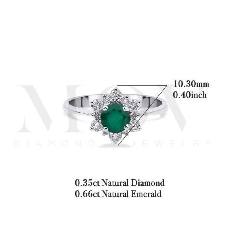 1.01 Karat Smaragd- und Diamant-Cluster-Ring im Zustand „Neu“ im Angebot in Fatih, 34