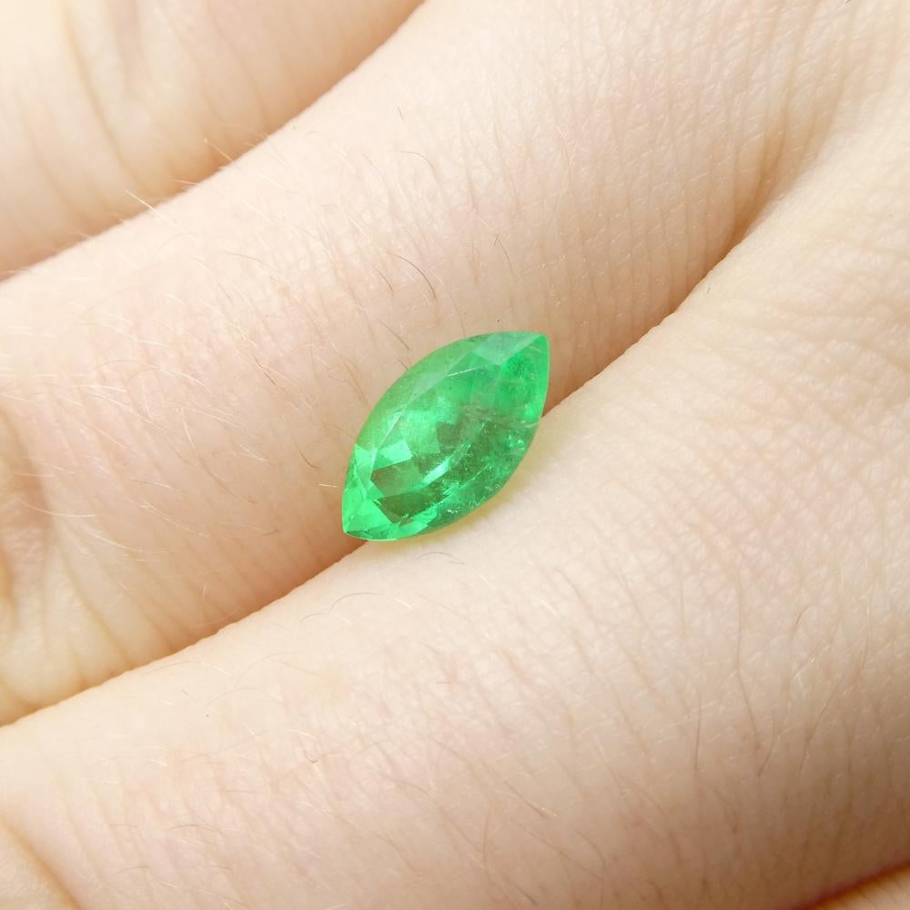 1.01ct Marquise Green Emerald from Colombia For Sale 7