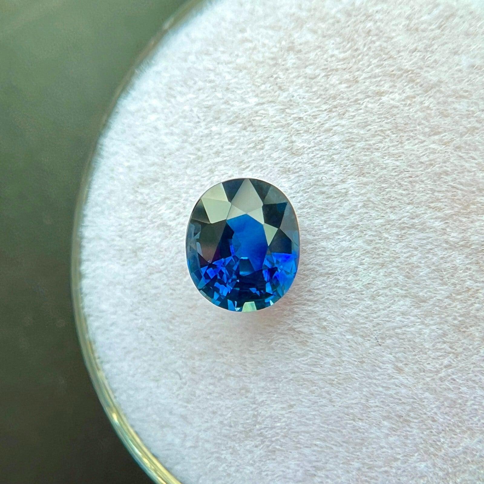 1.01ct Natürlicher Saphir Königsblau Oval Schliff Natürlicher loser Edelstein 6.3x5.3mm (Ovalschliff) im Angebot