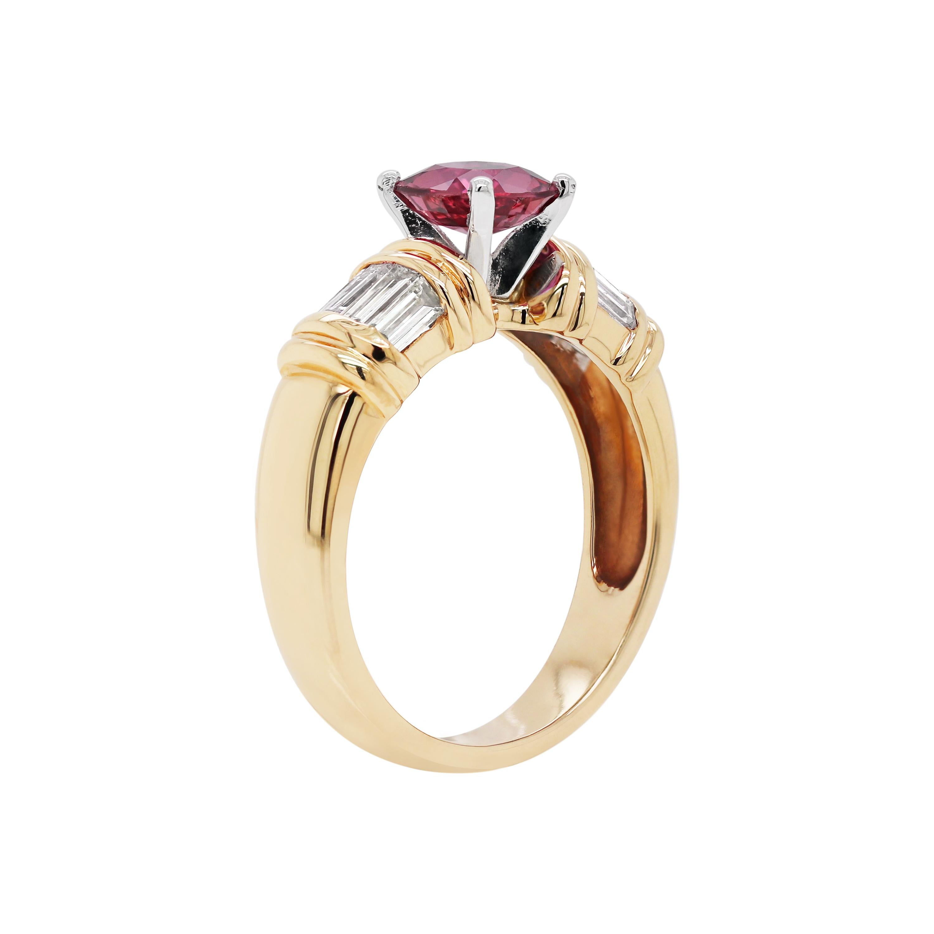 Cushion Cut 1.01 Carat Pink Sapphire and Diamond 18 Carat Yellow Gold Ring For Sale