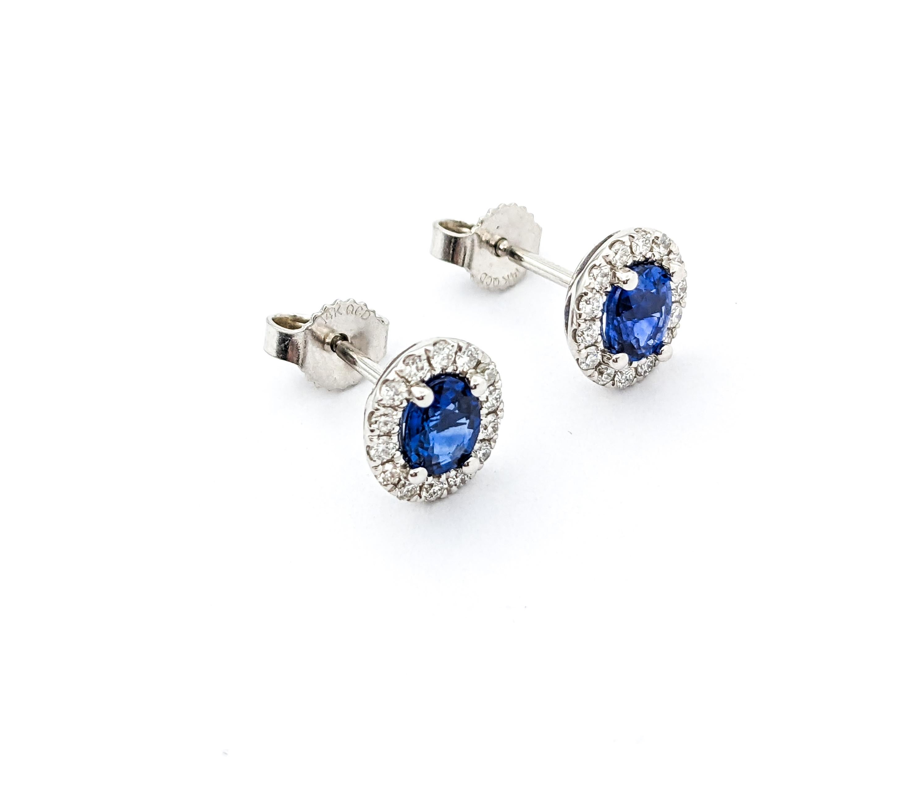 1.01ctw Blue Sapphire & Diamond Stud Earrings In white Gold

Introducing these stunning gemstone fashion earrings crafted in 14k white gold, featuring .24ctw of diamonds and 1.01ctw of sapphires in a stud design. The diamonds boast SI clarity and a