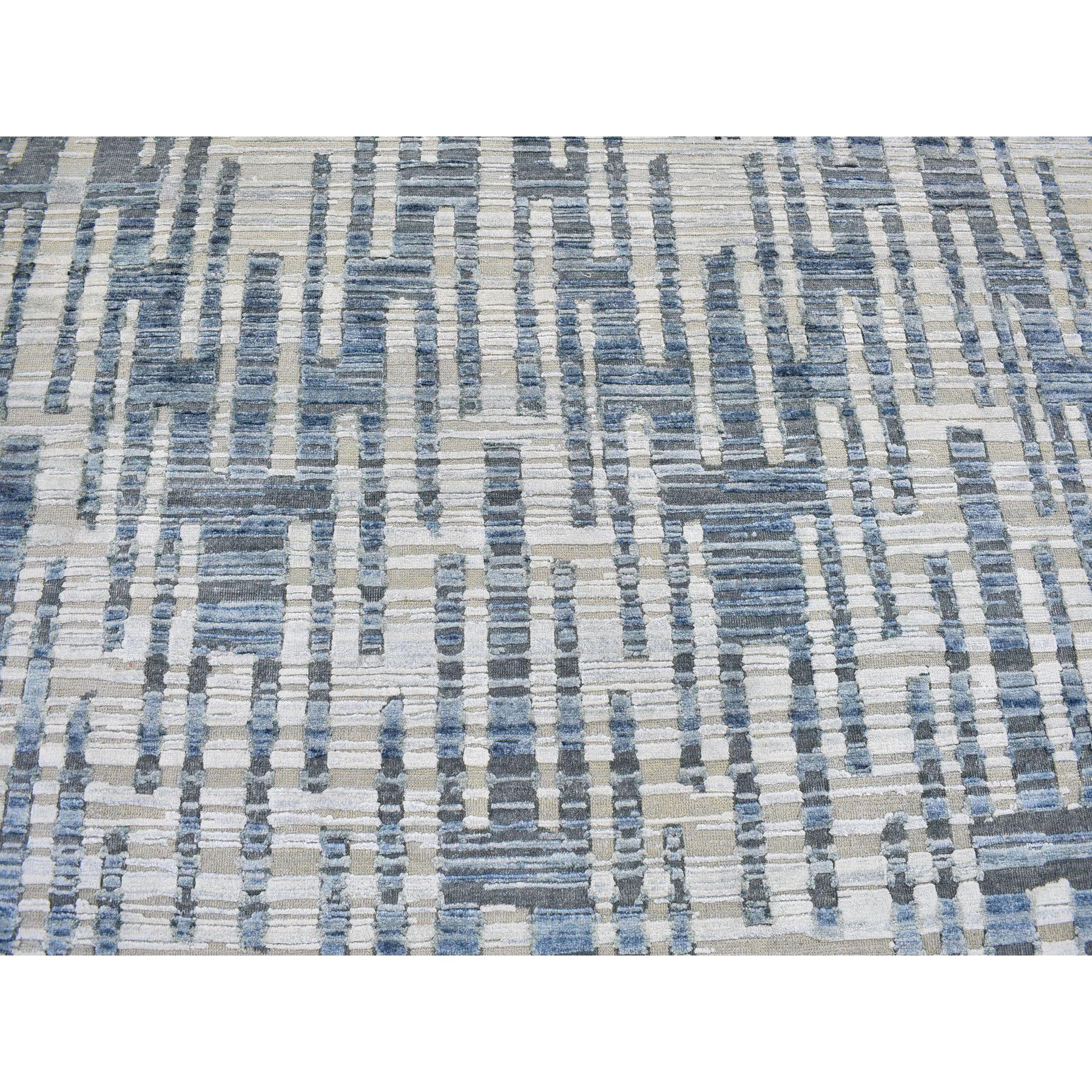 Hand-Knotted 10'1