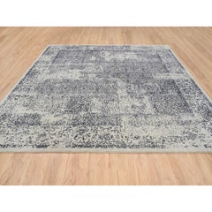10'1"x10'1" Light Gray Fine Jacquard Wool & Silk Hand Loomed Oriental Square Rug