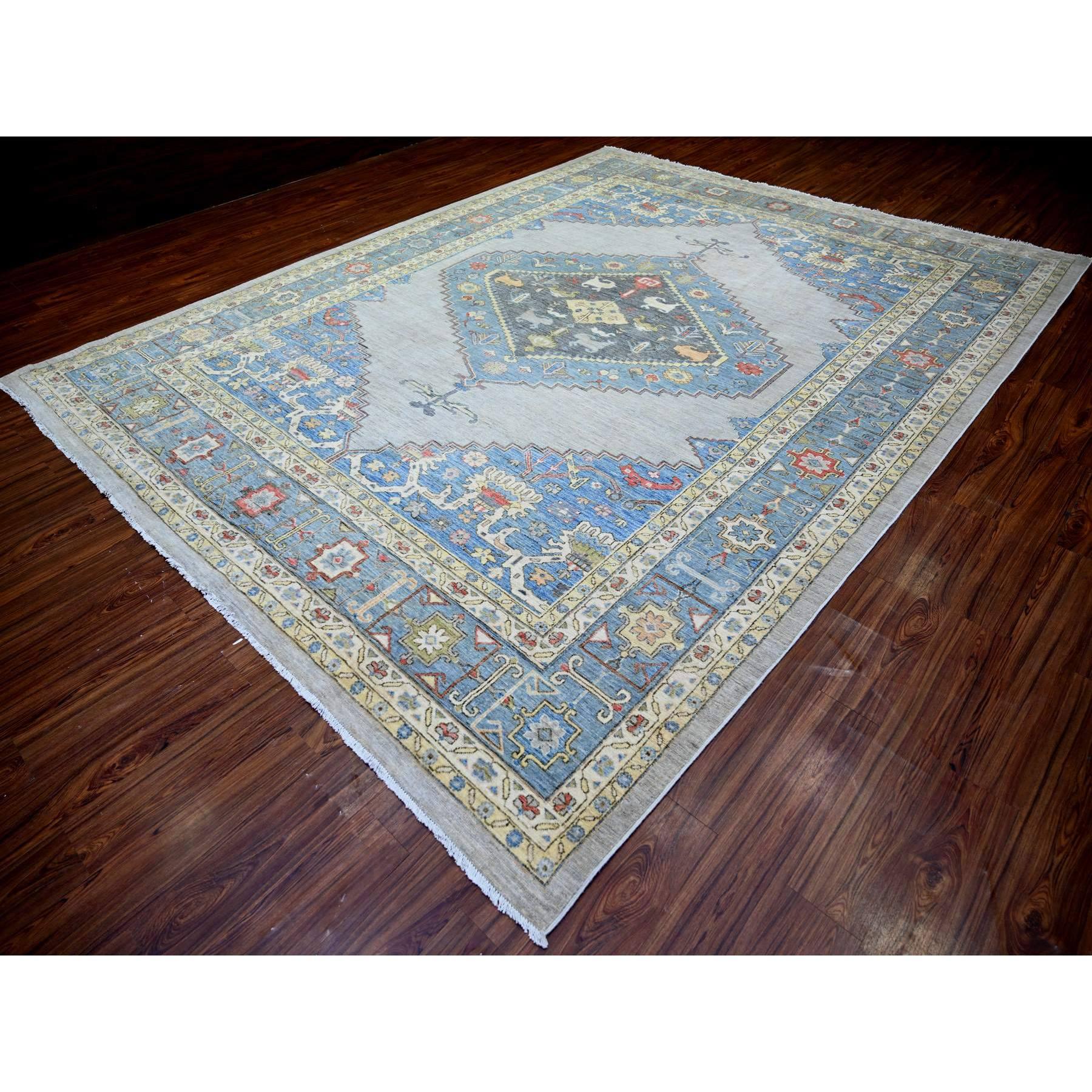 Afghan Tapis médaillon Peshawar Bakshaish en laine naturelle grise nouée à la main 10'1