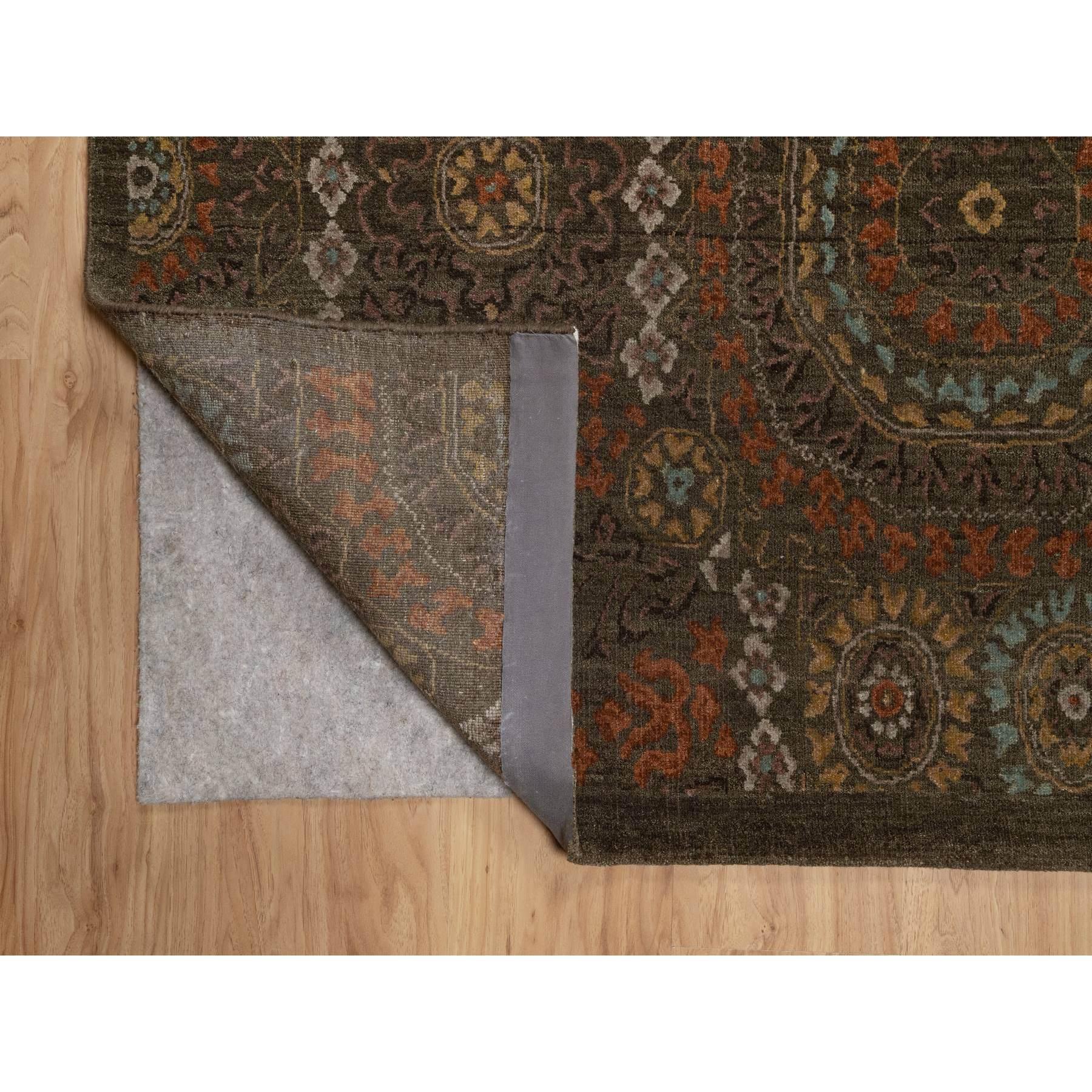 Hand-Knotted 10'1