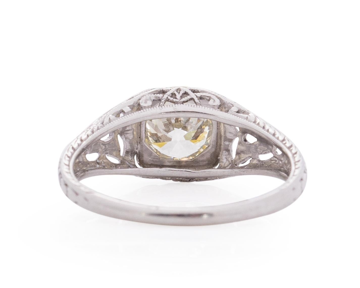 1.02 Carat Art Deco Diamond Platinum Engagement Ring In Good Condition For Sale In Atlanta, GA