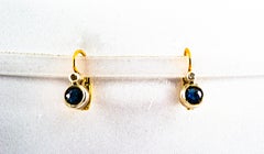 Pendientes Colgantes de Oro Amarillo con Zafiro Azul y Diamante Blanco de 1,02 Quilates