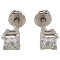 1.boucles d'oreilles en diamant de 02 carats