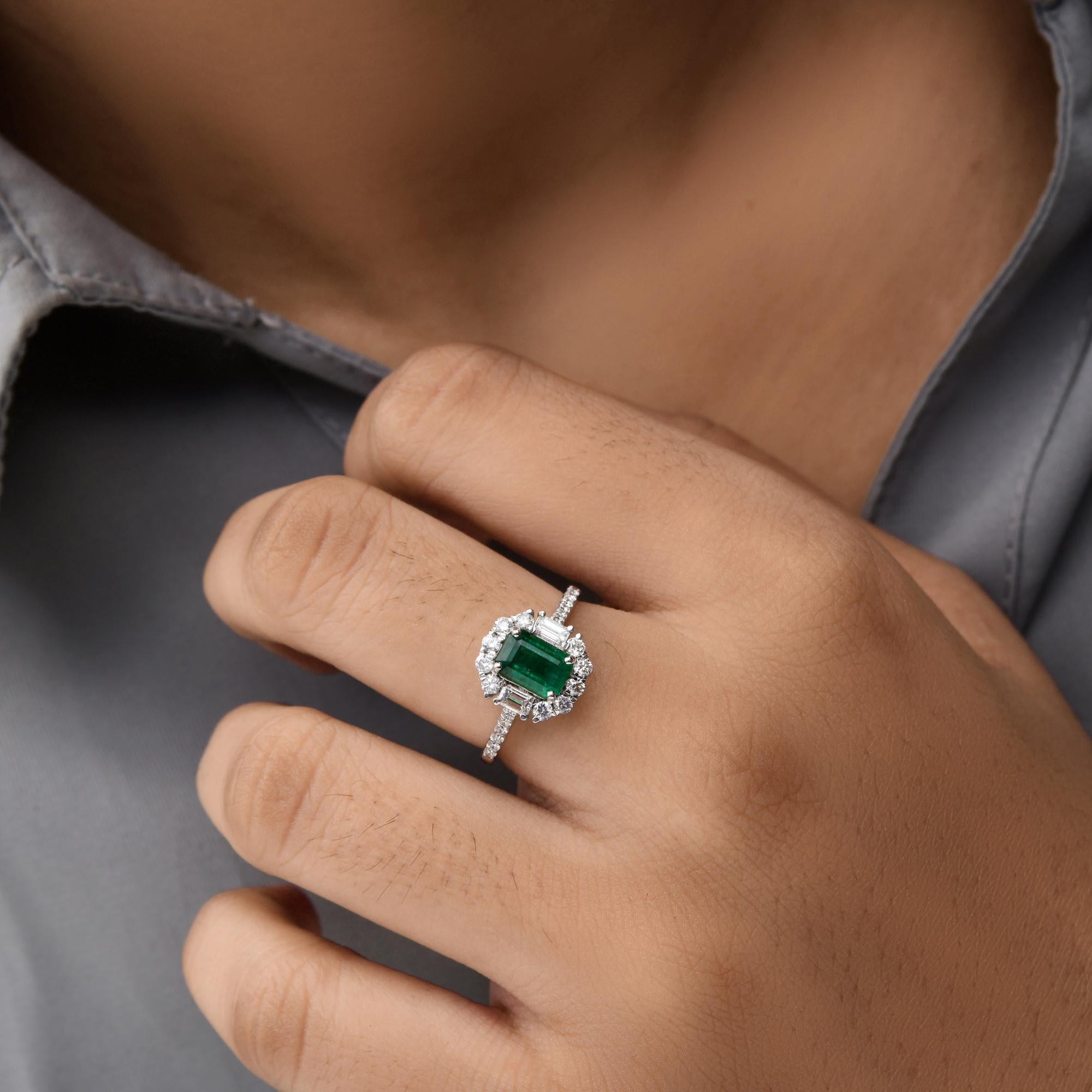 Modern 1.02 Carat Emerald 0.54 Carat SI Clarity HI Color Diamond Ring 14K White Gold For Sale