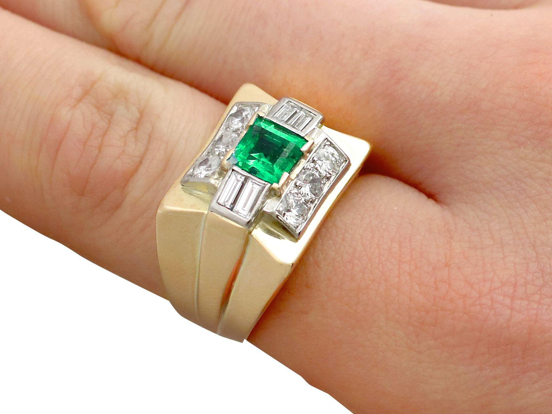 1.02 Carat Emerald and 1.05 Carat Diamond Gold Cocktail Ring For Sale 3