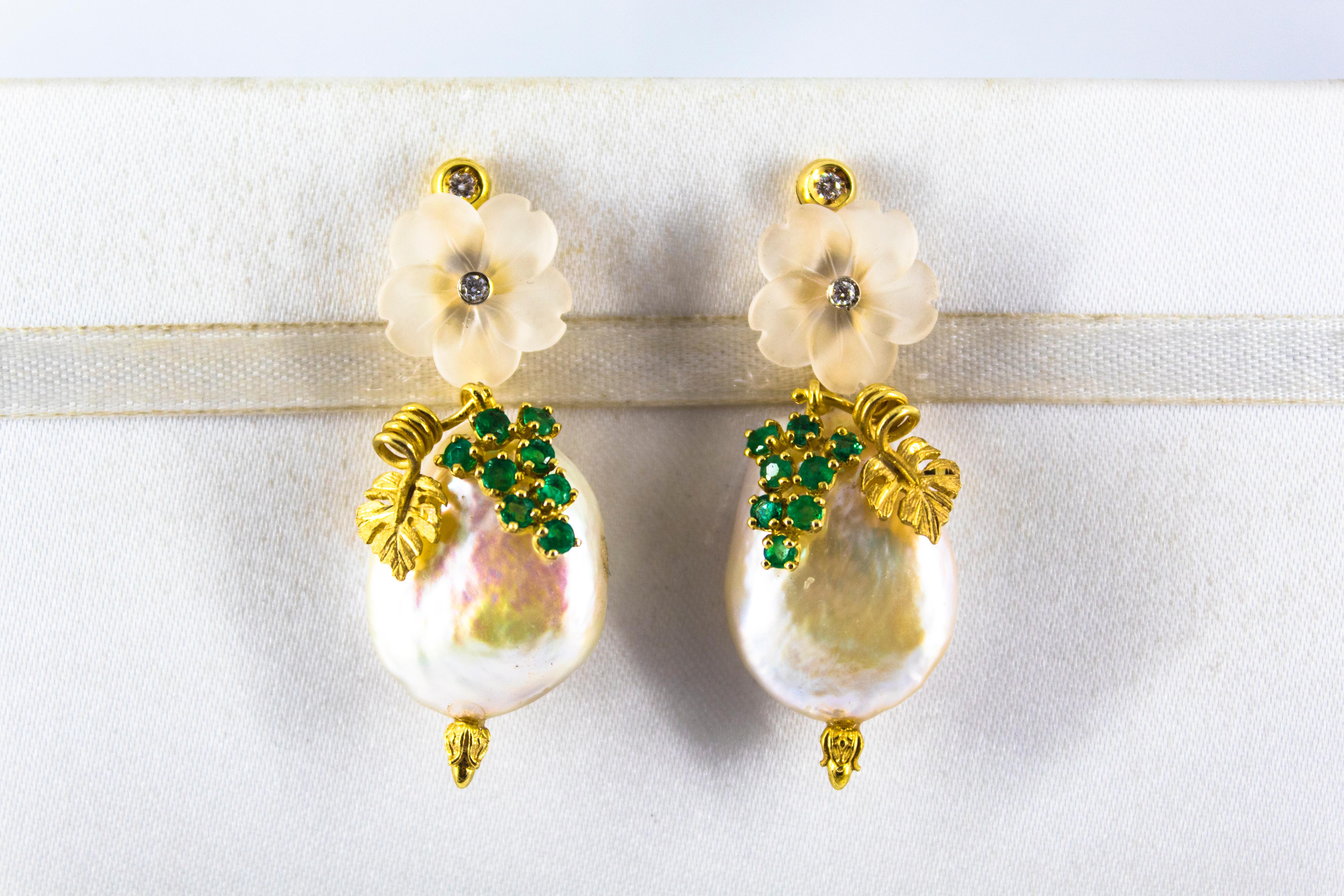 Brilliant Cut 1.02 Carat Emerald White Diamond Rock Crystal Pearl Yellow Gold Stud Earrings