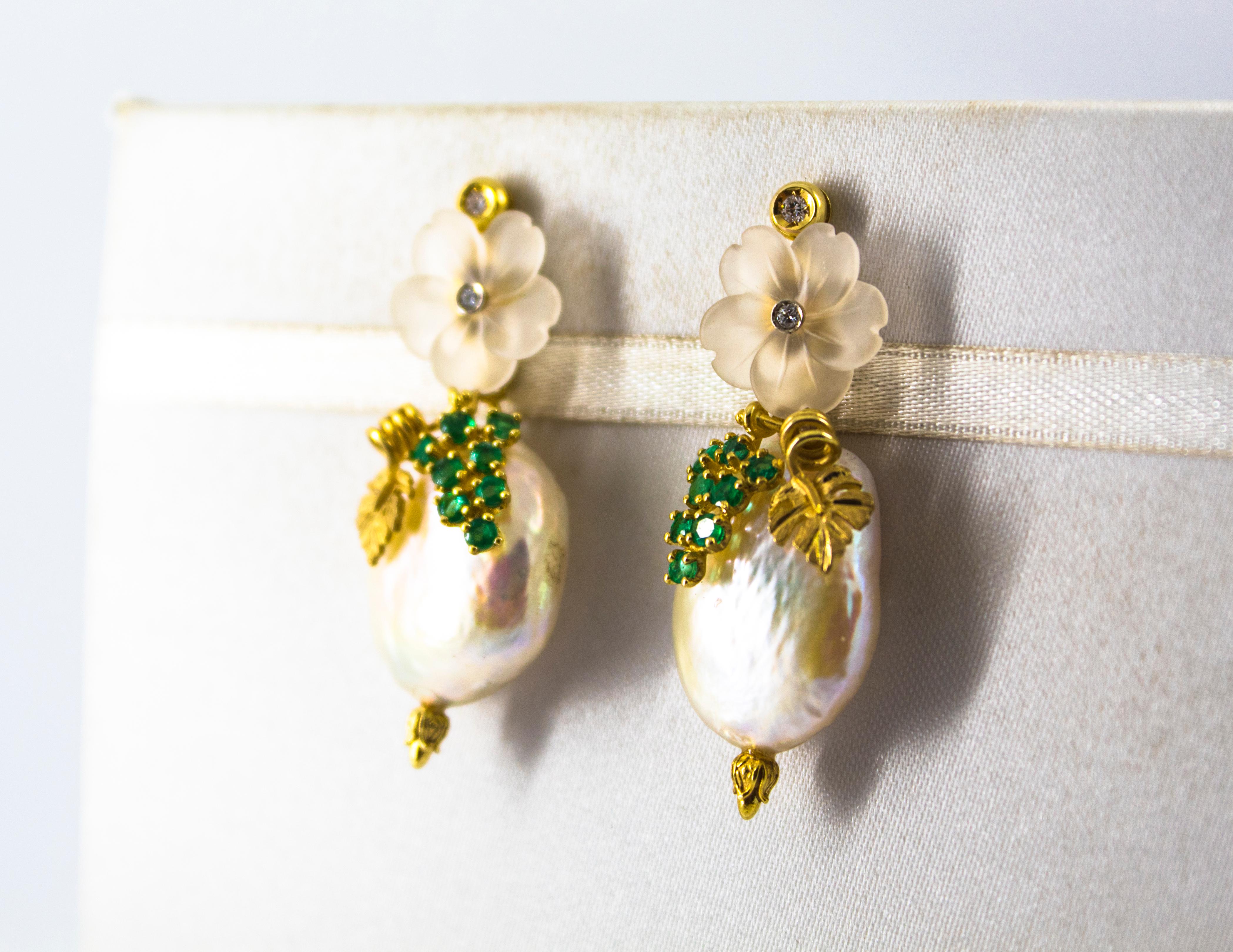 1.02 Carat Emerald White Diamond Rock Crystal Pearl Yellow Gold Stud Earrings 2