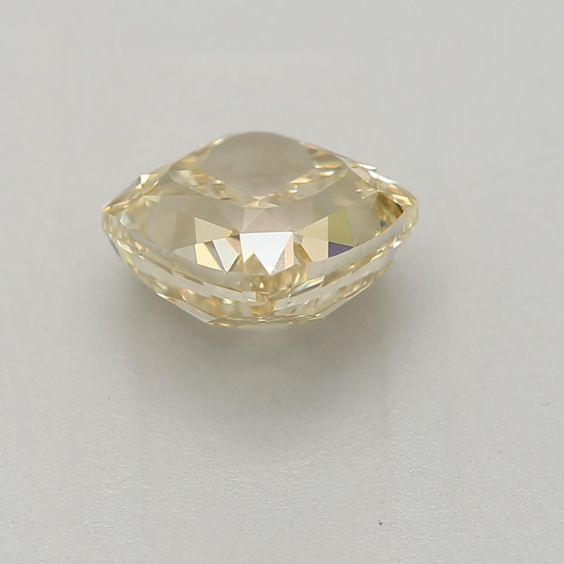 1.02-CARAT, FANCY BROWNISH YELLOW, CUSHION CUT DIAMOND VS1 Clarity GIA Certified In New Condition For Sale In Kowloon, HK