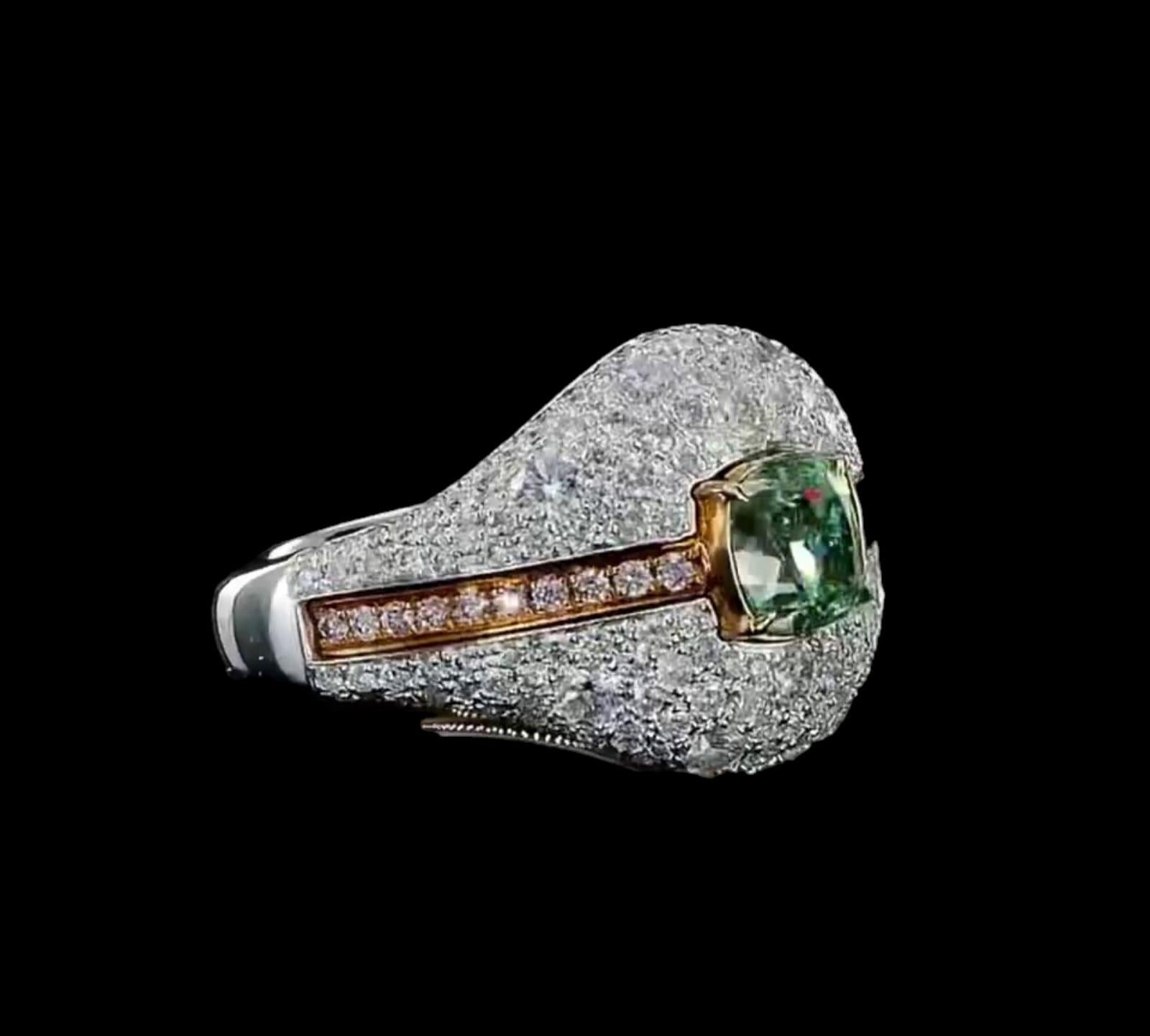 1.02 Carat Fancy Green Diamond Ring VS Clarity AGL Certified In New Condition For Sale In Kowloon, HK