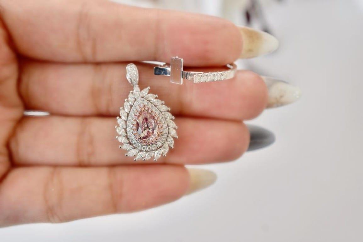 1.02 Carat Fancy Pink Diamond Ring & Pendant Convertible VS Clarity AGL Cert In New Condition In Kowloon, HK