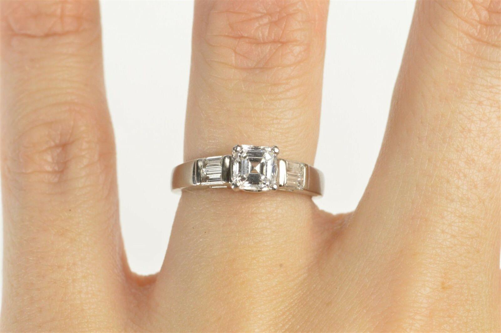 1.02 Carat GIA Certified Asscher Diamond Platinum Engagement Ring In Excellent Condition In Frederick, MD