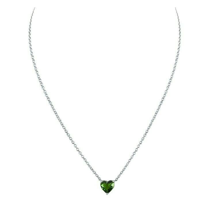 Modern 1.02 Carat Green Garnet Heart Necklace For Sale